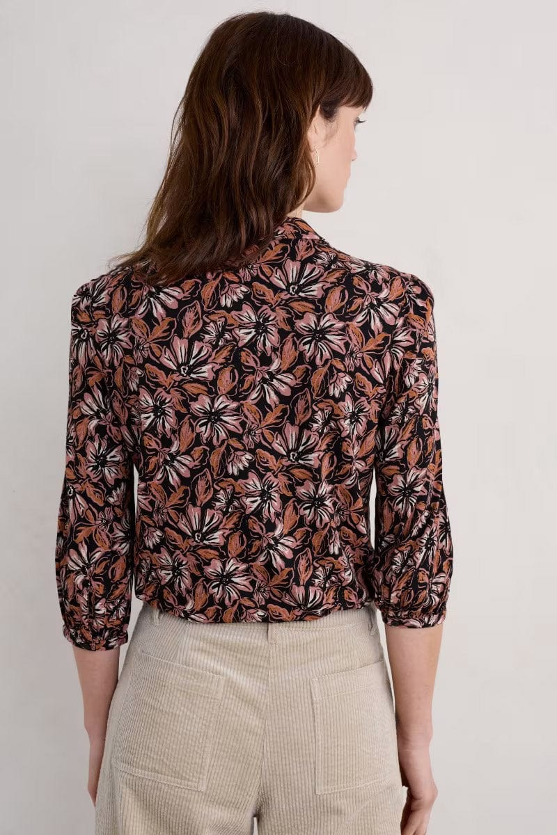 3/4 Embrace Jersey Shirt - Mallow Blooms Pink Grass - Image 4