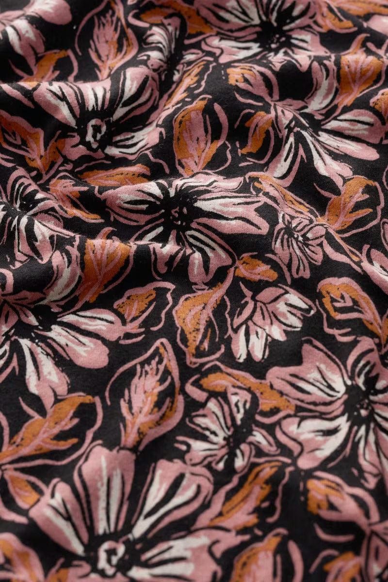 3/4 Embrace Jersey Shirt - Mallow Blooms Pink Grass - Image 5