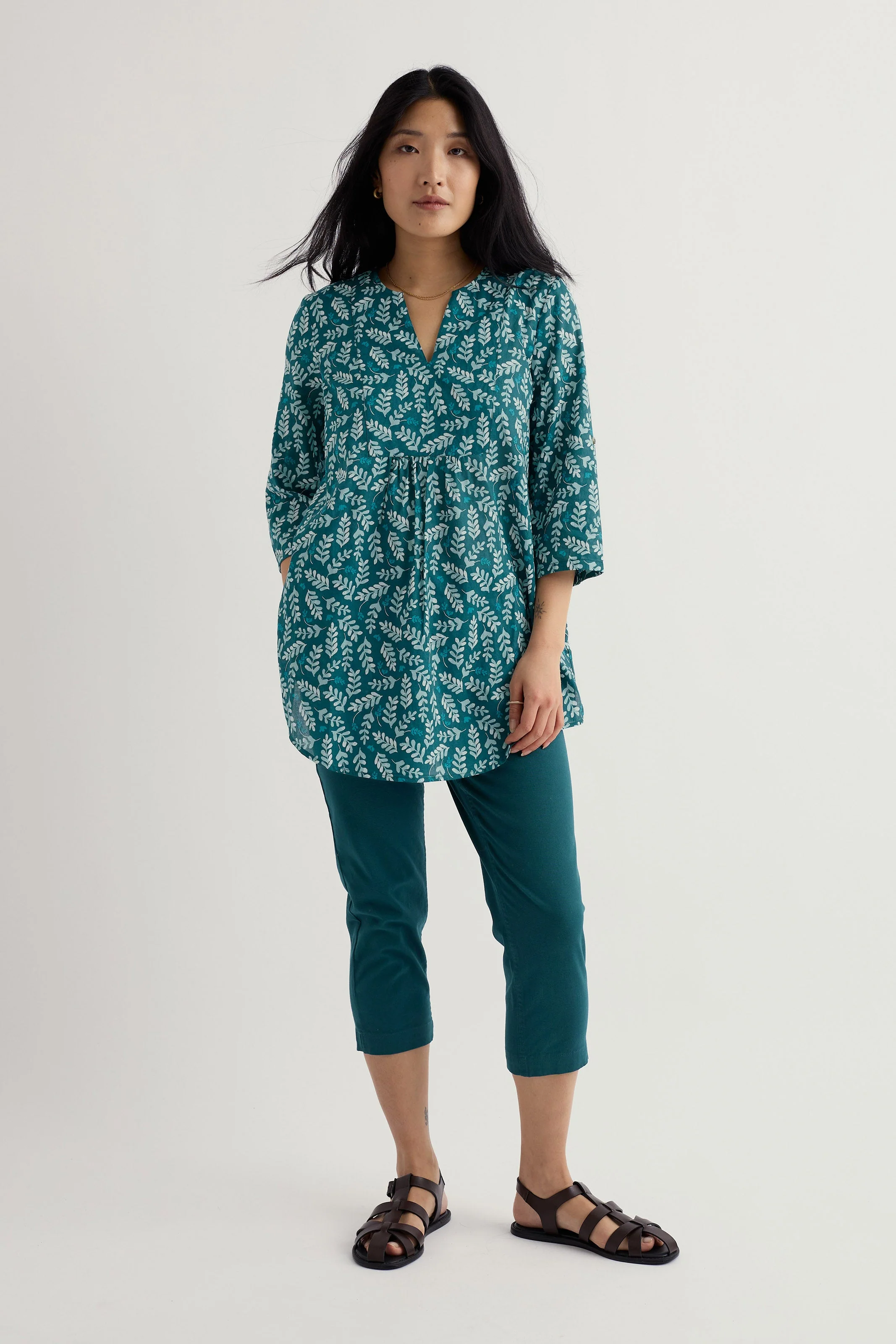 Albert Quay Slim Leg Cropped Trousers - Dark Wreckage - Image 4