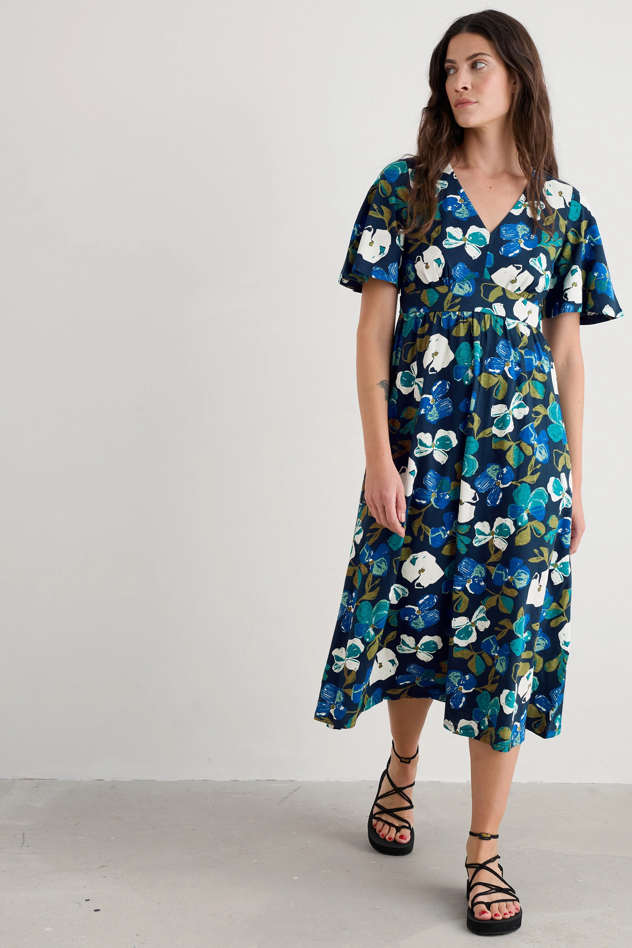 Chateaux Half Sleeve Dress - Lamorna Bloom Maritime - Image 2