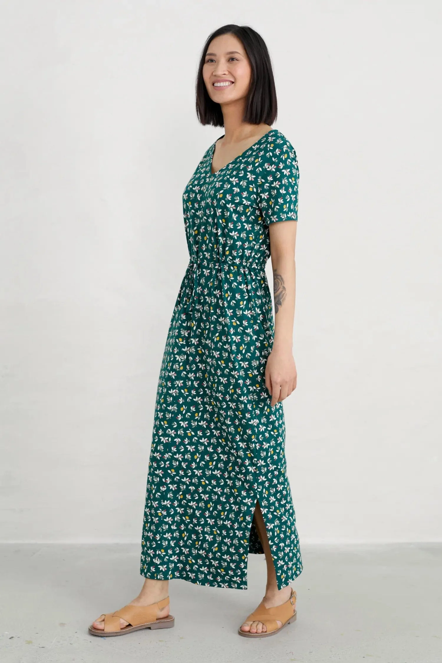 Chy Ryn Dress - Flower Cuttings Dark Wreckage - Image 3