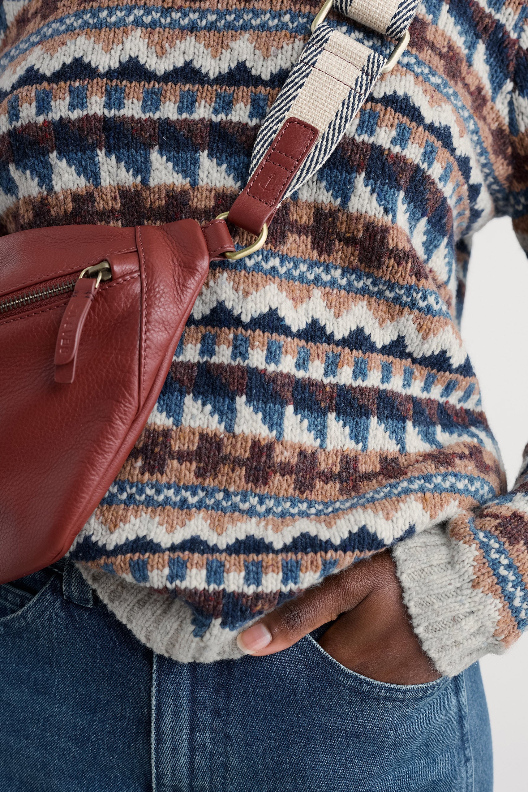 Dawson Pick Fairisle Jumper - Zig Zag Geo Wicker Shore - Image 5