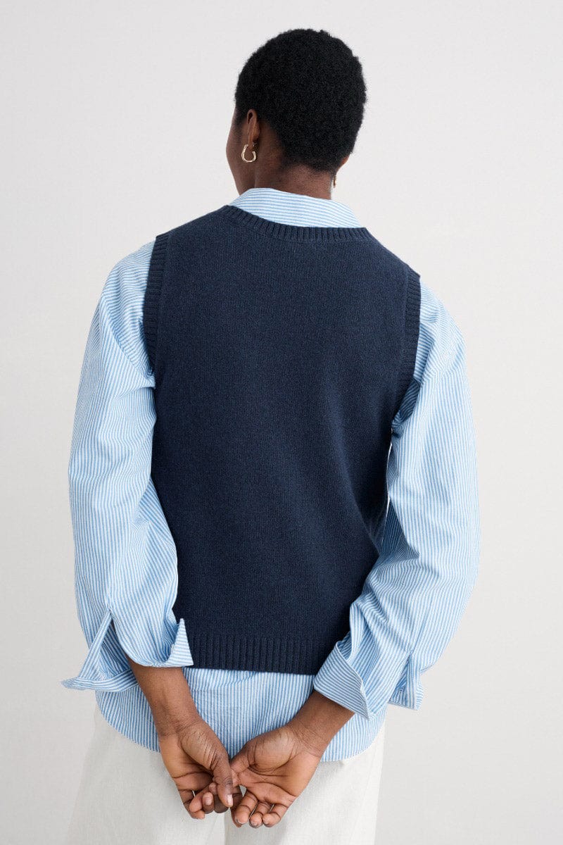 East View Knitted Sleeveless Jumper - Maritime - Image 3