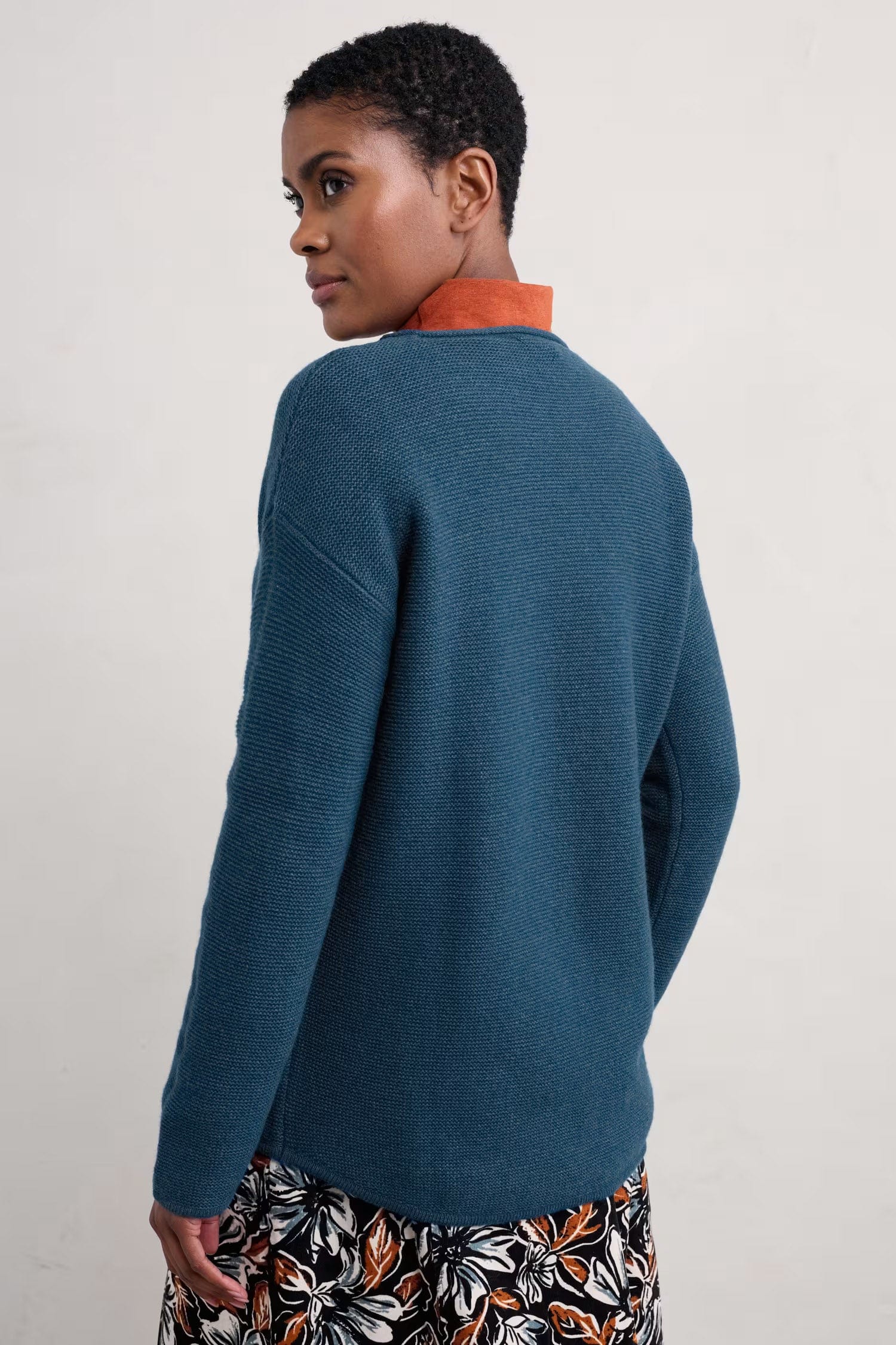 Fruity Jumper II - Galley - Image 4
