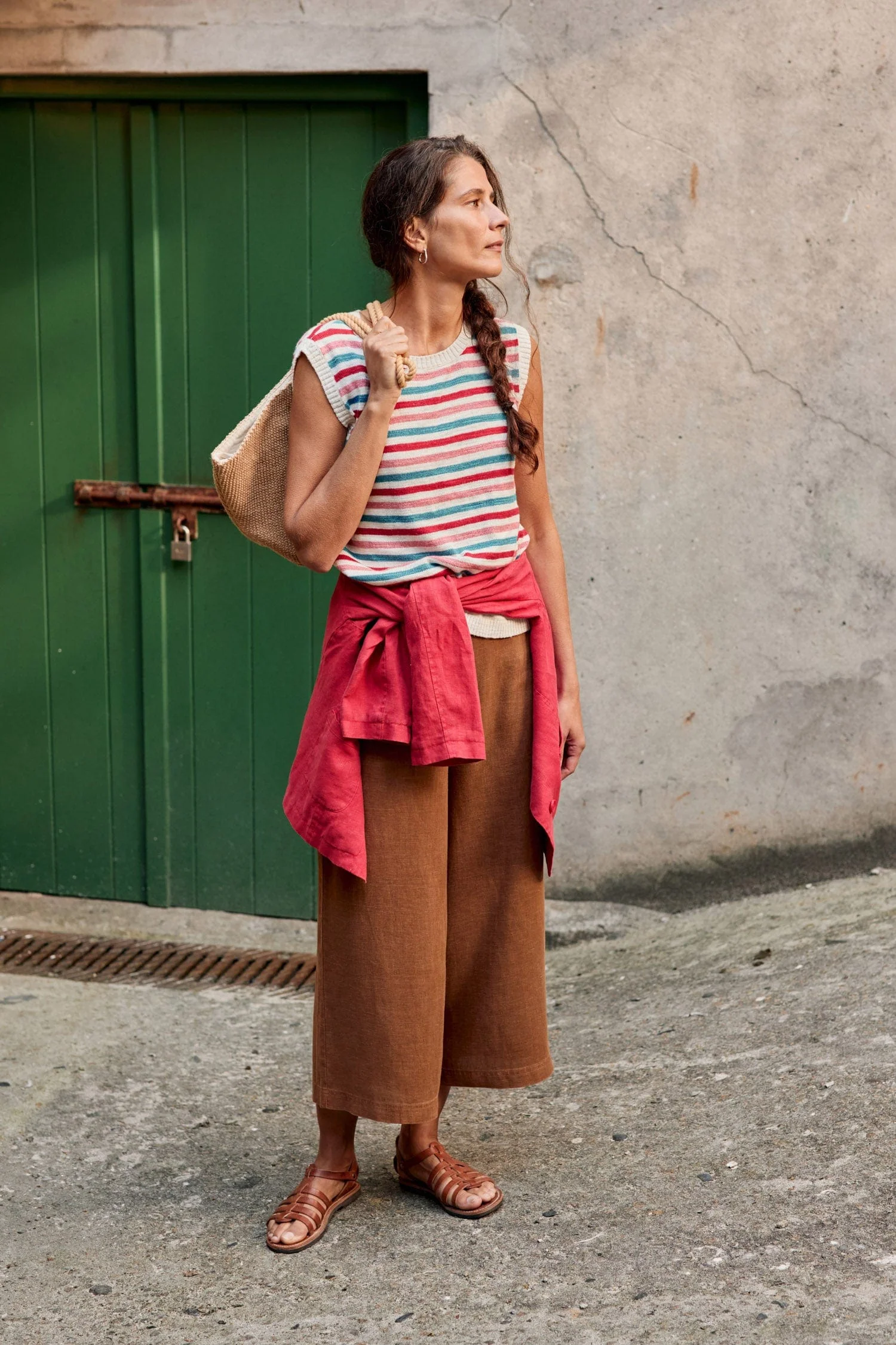 Knavock Cotton-Linen Knitted Vest - Mini Cornish Pink Sky Mix - Image 2