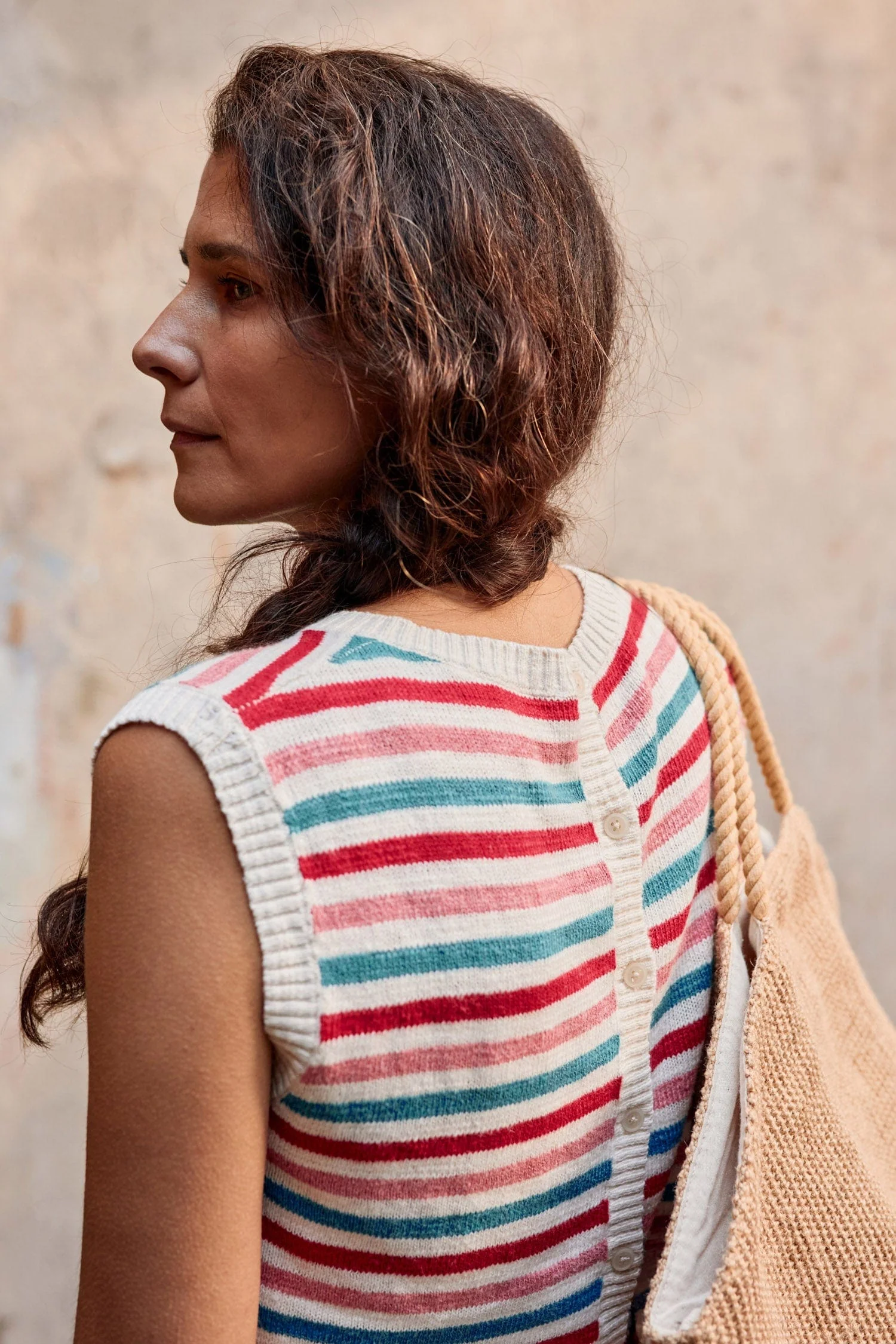 Knavock Cotton-Linen Knitted Vest - Mini Cornish Pink Sky Mix - Image 6