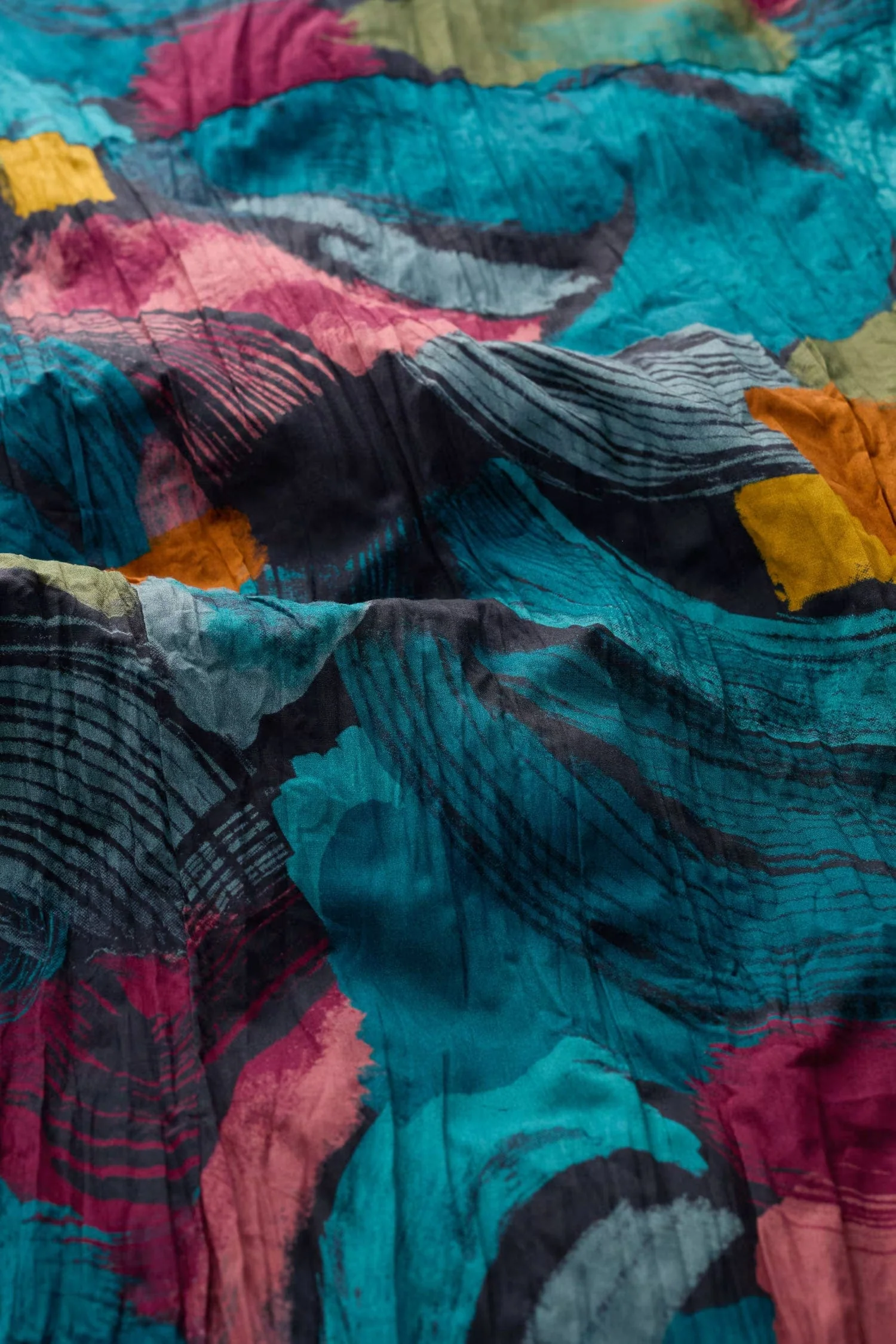 Larissa Organic Cotton Shirt - Lelant Abstract Mix - Image 6