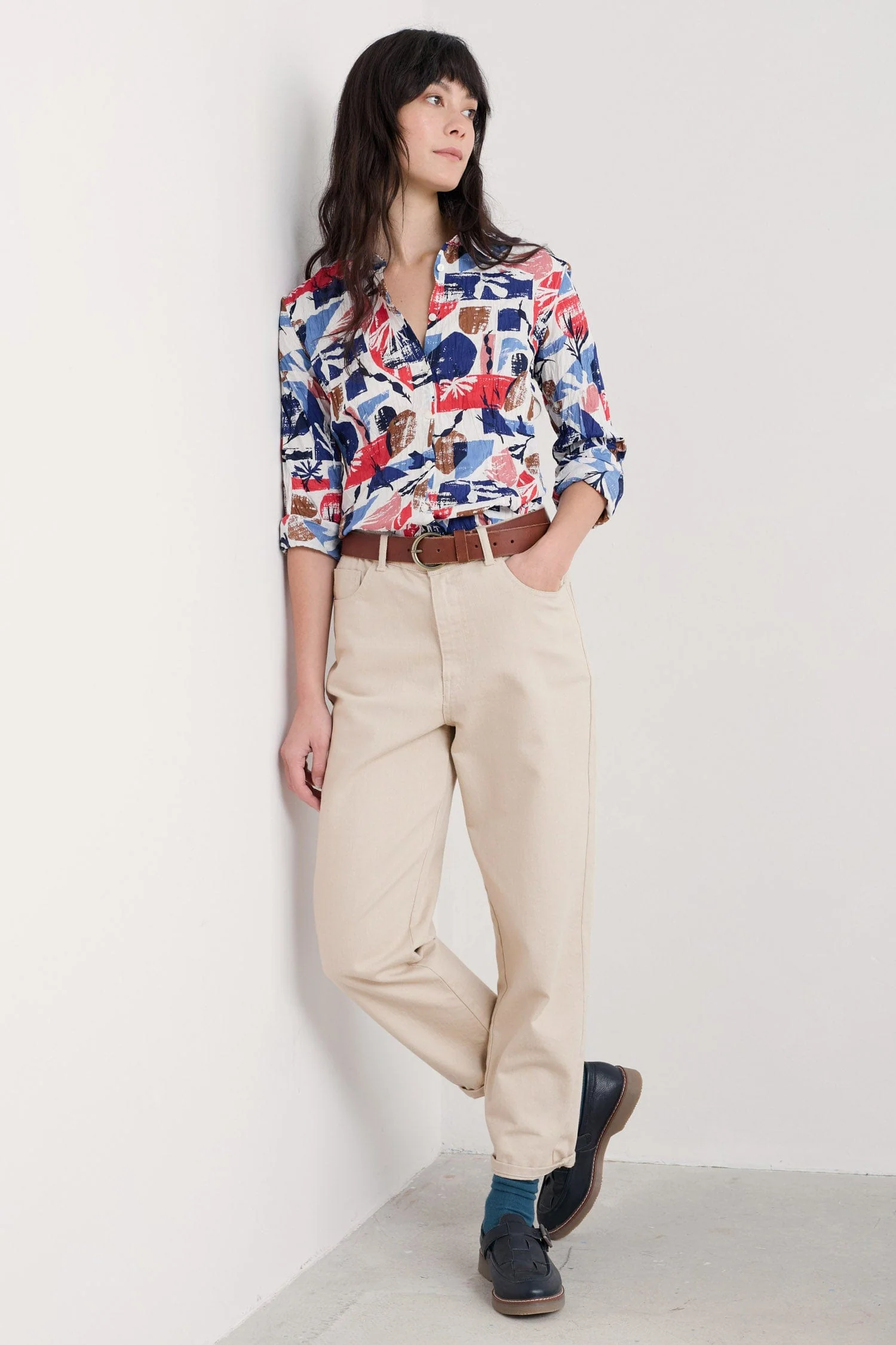 Larissa Organic Cotton Shirt - Marine Forms Chalk - Image 2