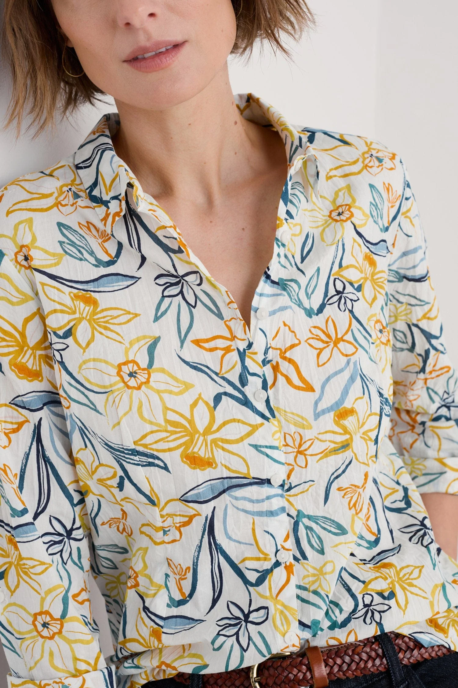 Larissa Organic Cotton Shirt - Painted Daffodil Chalk - Image 3