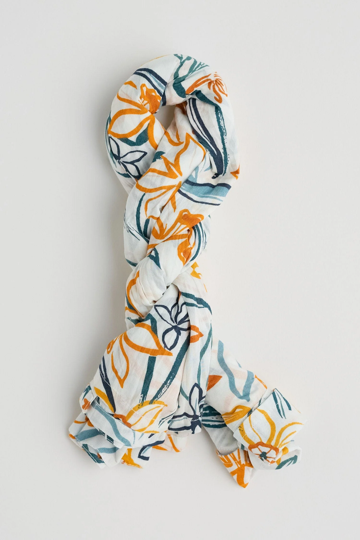 Larissa Organic Cotton Shirt - Painted Daffodil Chalk - Image 5