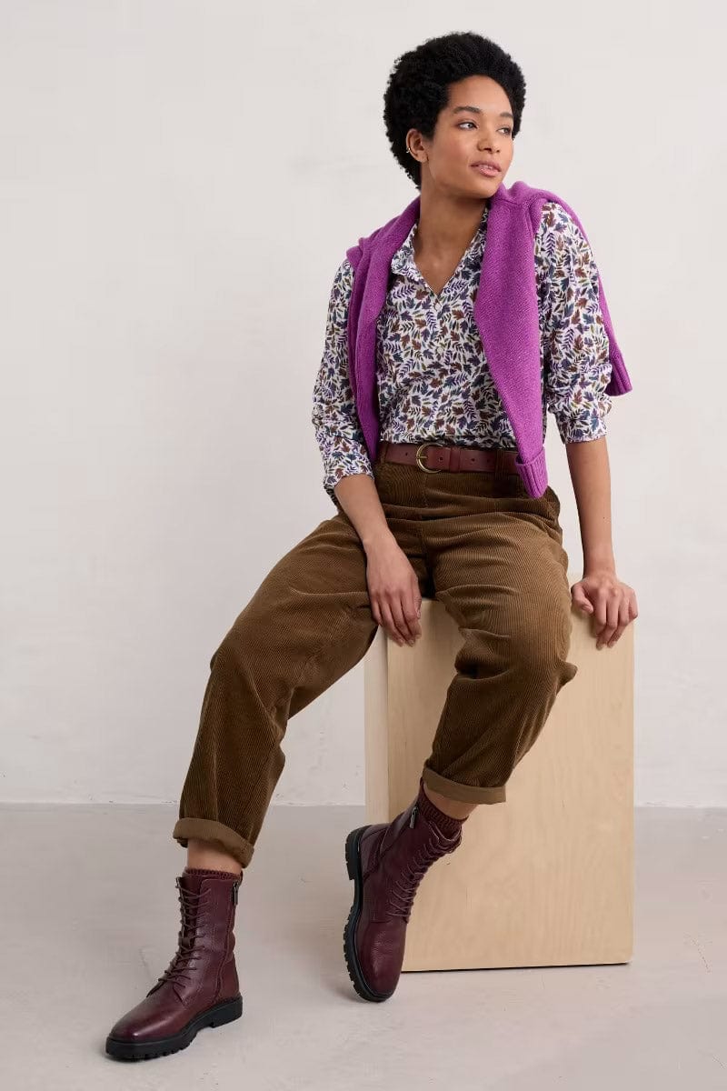 Larissa Organic Cotton Shirt - Sunlit Leaves Chalk - Image 4