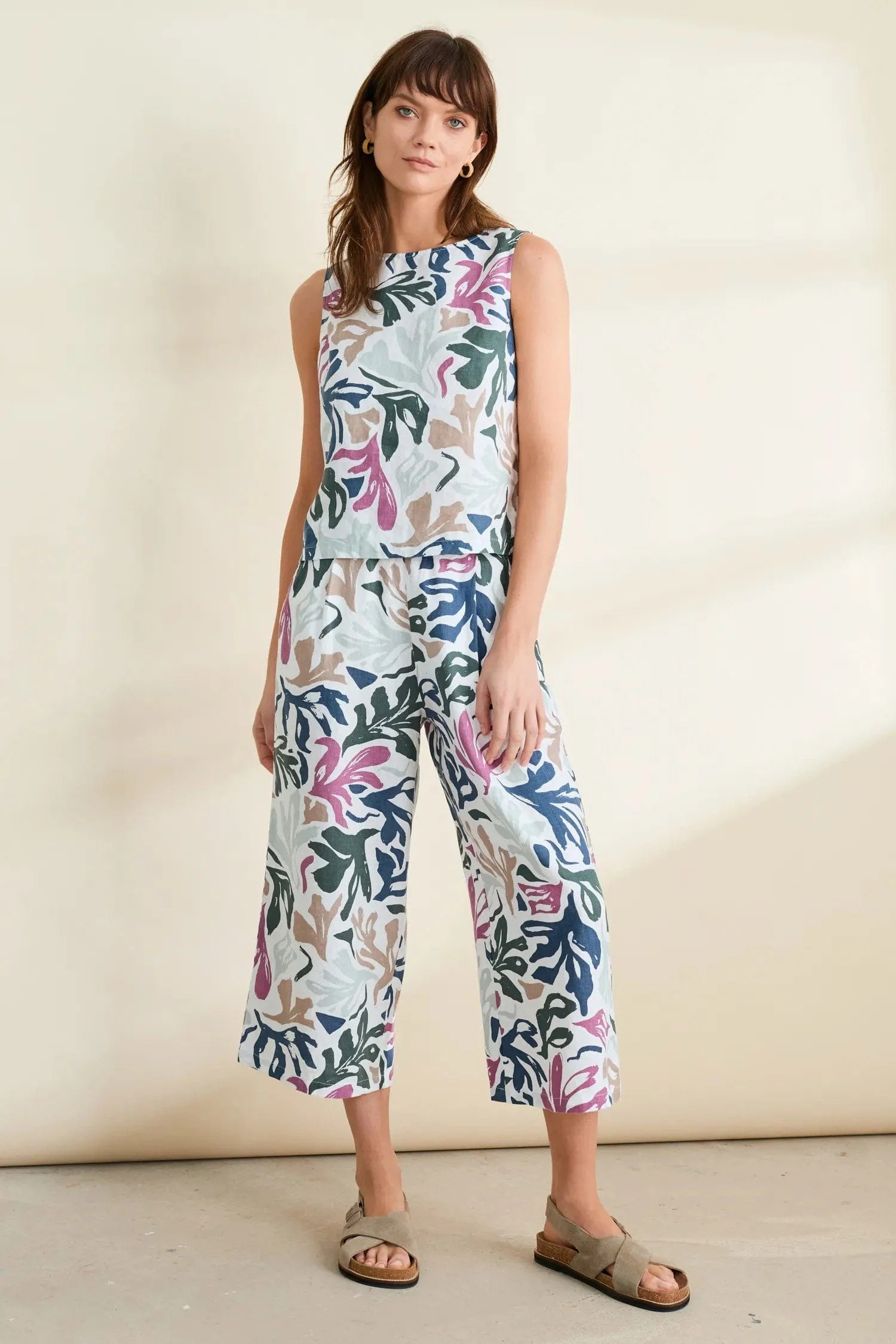 Peaceful Haven Linen Culottes - Sea Frond Chalk - Image 5