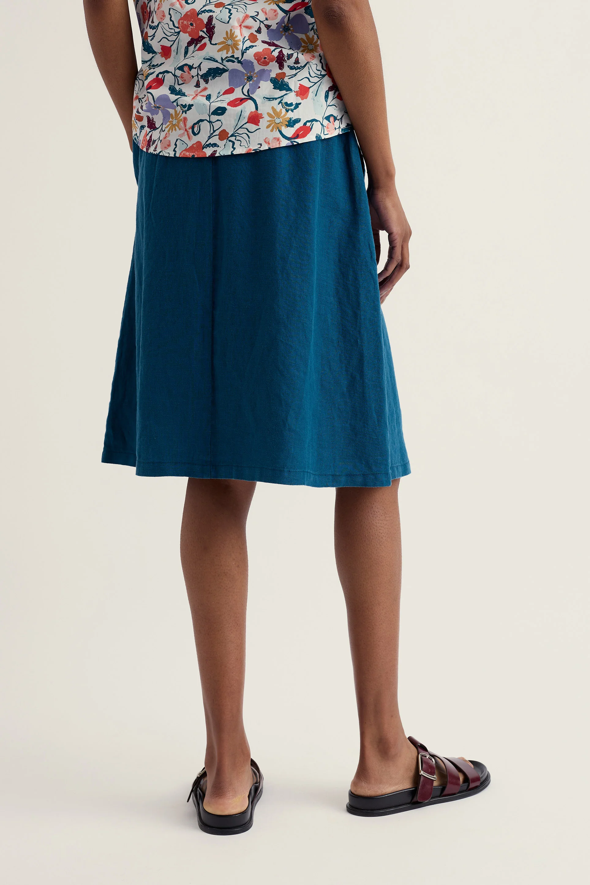 Pepper Moth Linen Skirt - Ocean Drift - Image 3