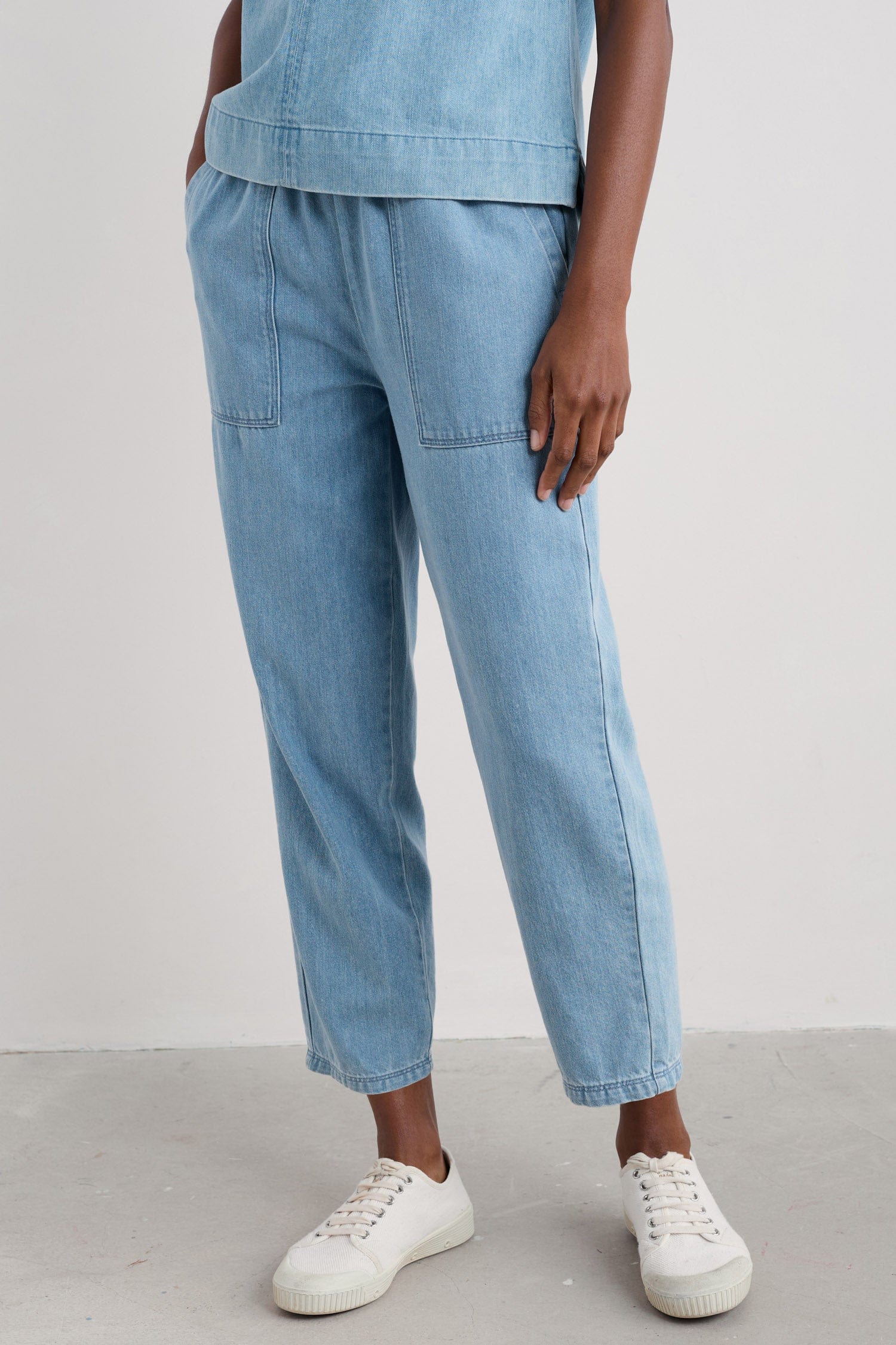 Sholl Denim-Linen Trousers - Light Wash - Image 2