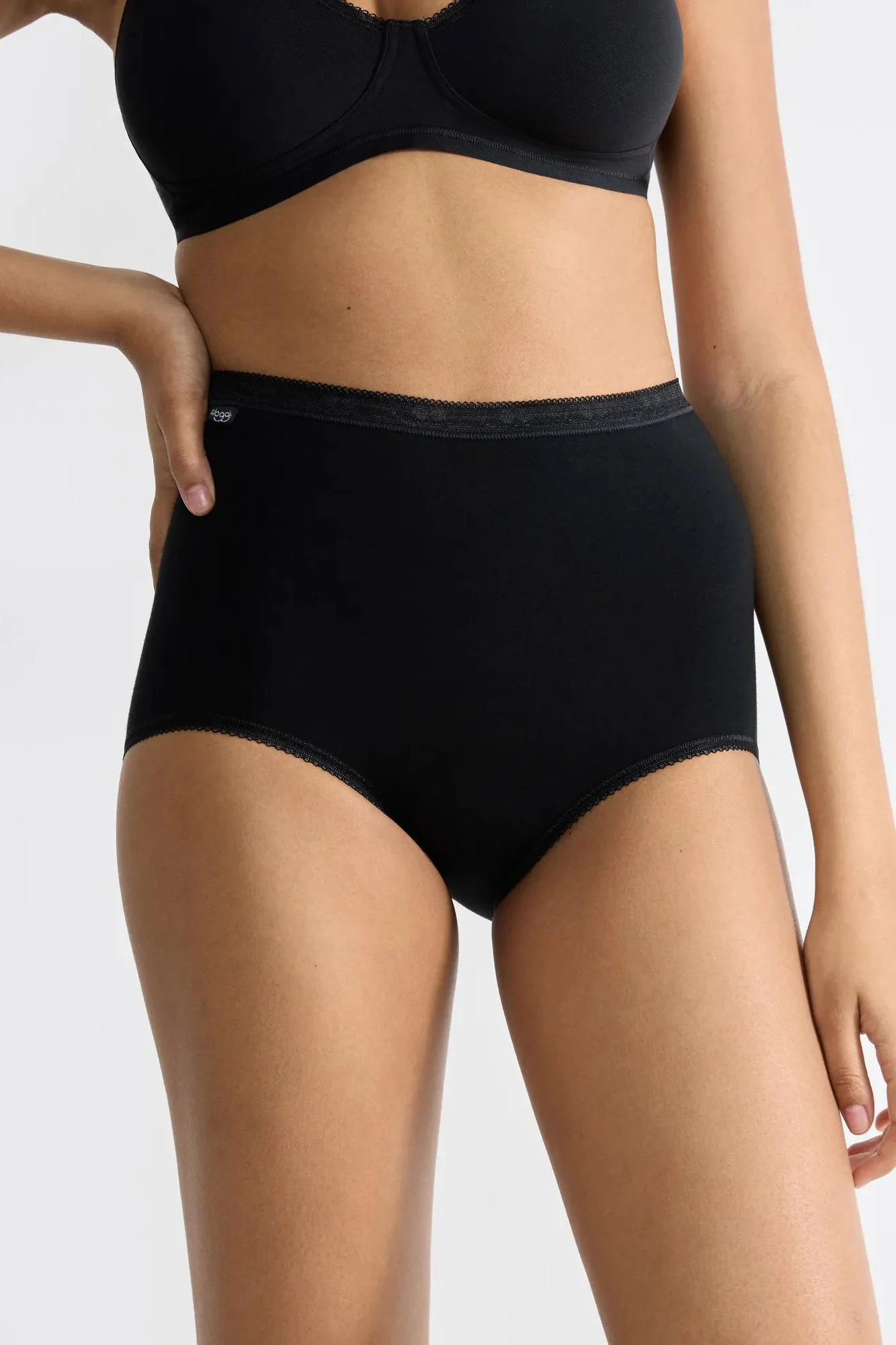 Womens Basic Maxi Brief 3 Pack - Black - Image 2