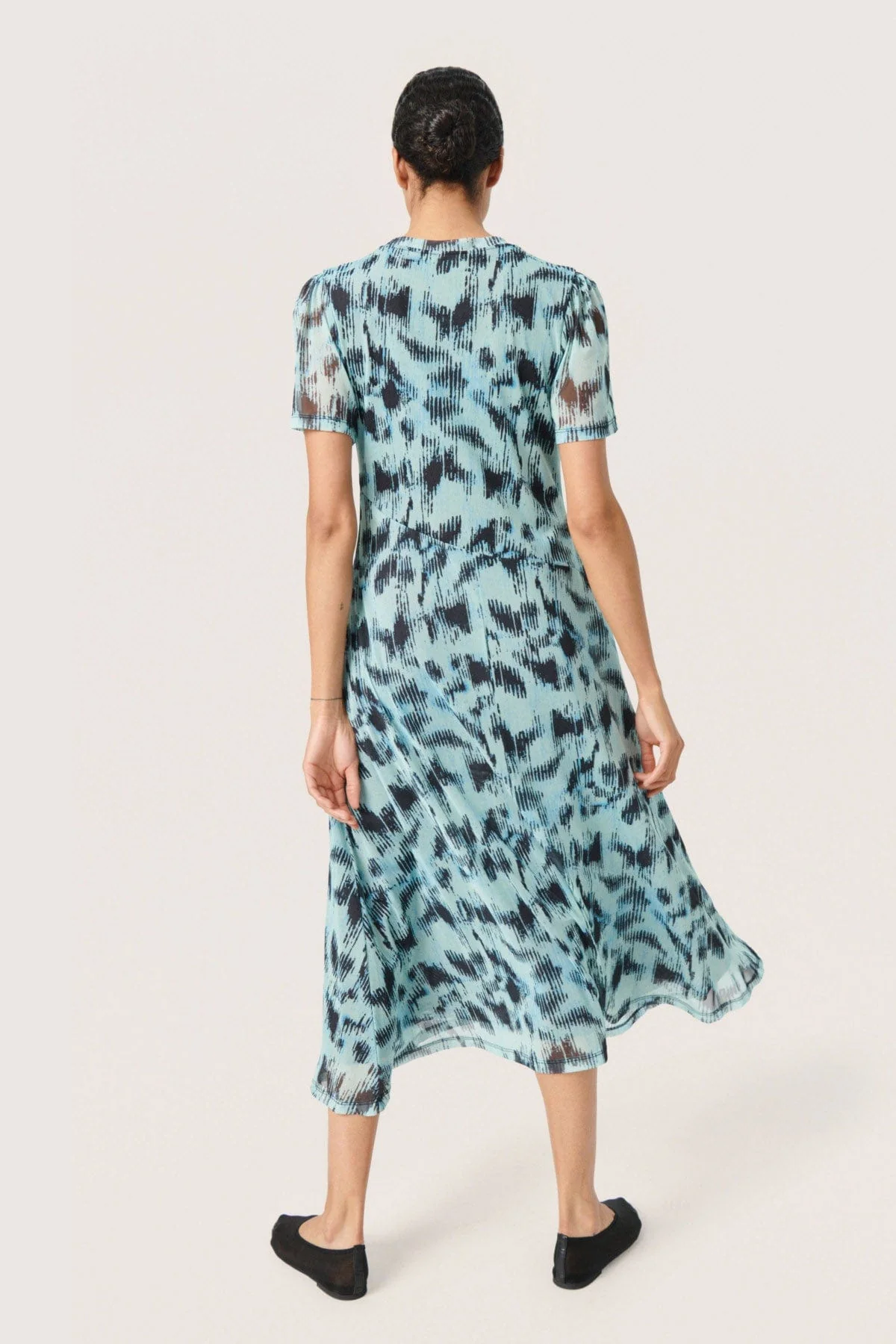 Anaika Maxi Dress - Sea Jet Diffusion Print - Image 5
