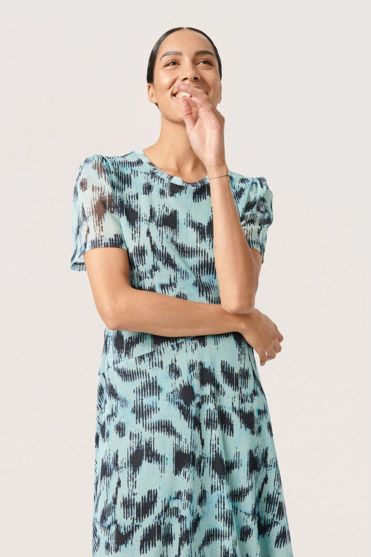 Anaika Maxi Dress - Sea Jet Diffusion Print - Image 7