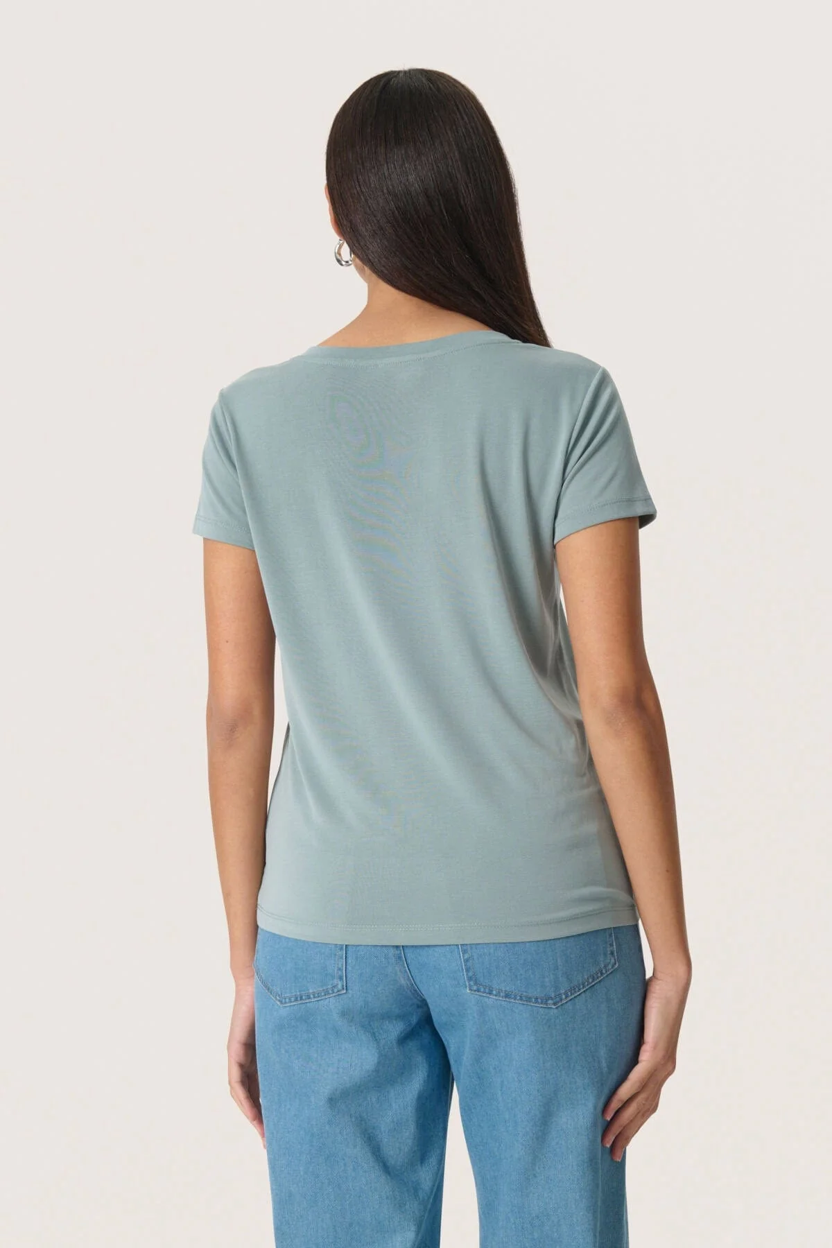 Columbine V-Neck Short Sleeve - Silver Blue - Image 3