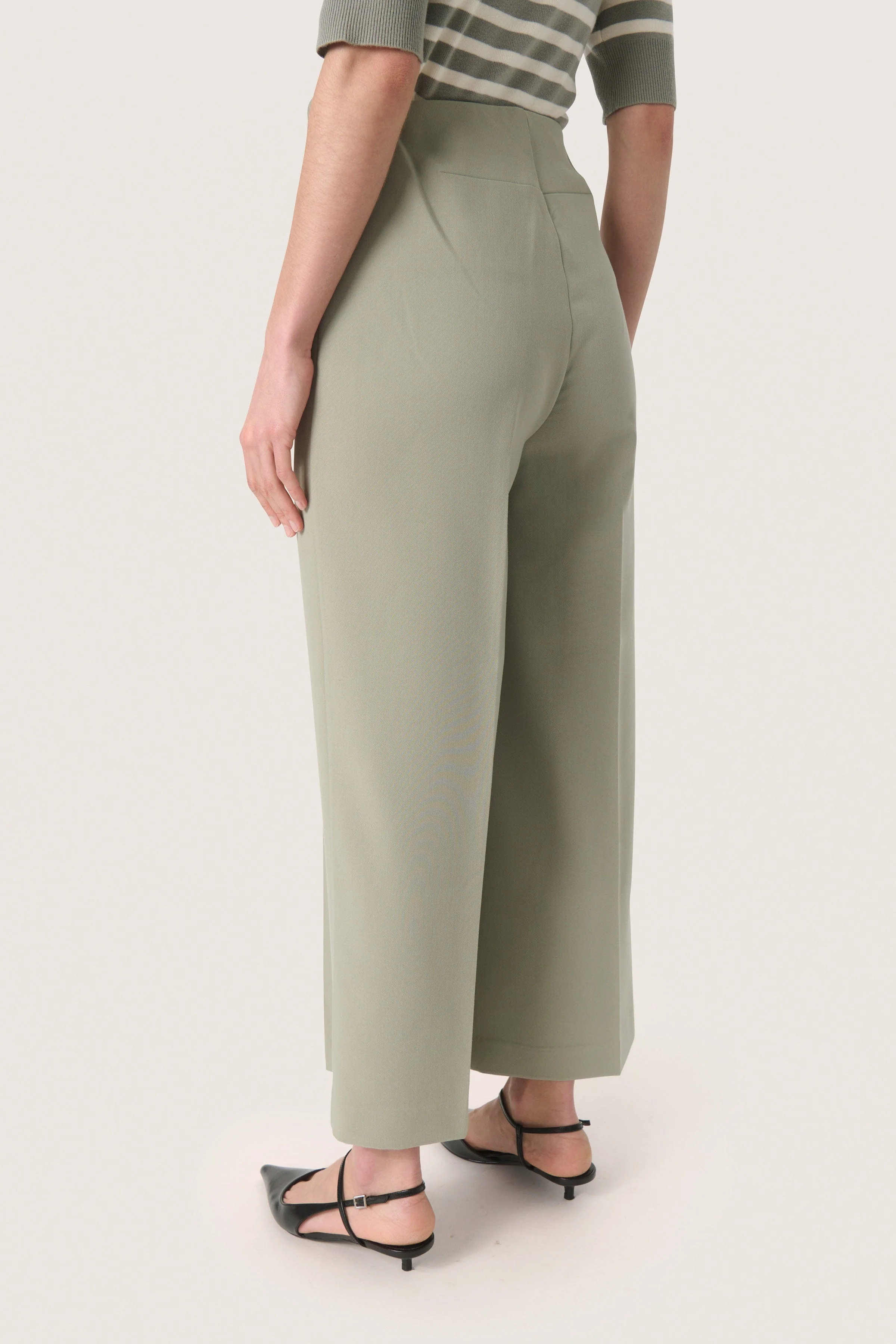 Corinne Wide Cropped Trousers - Shadow - Image 7