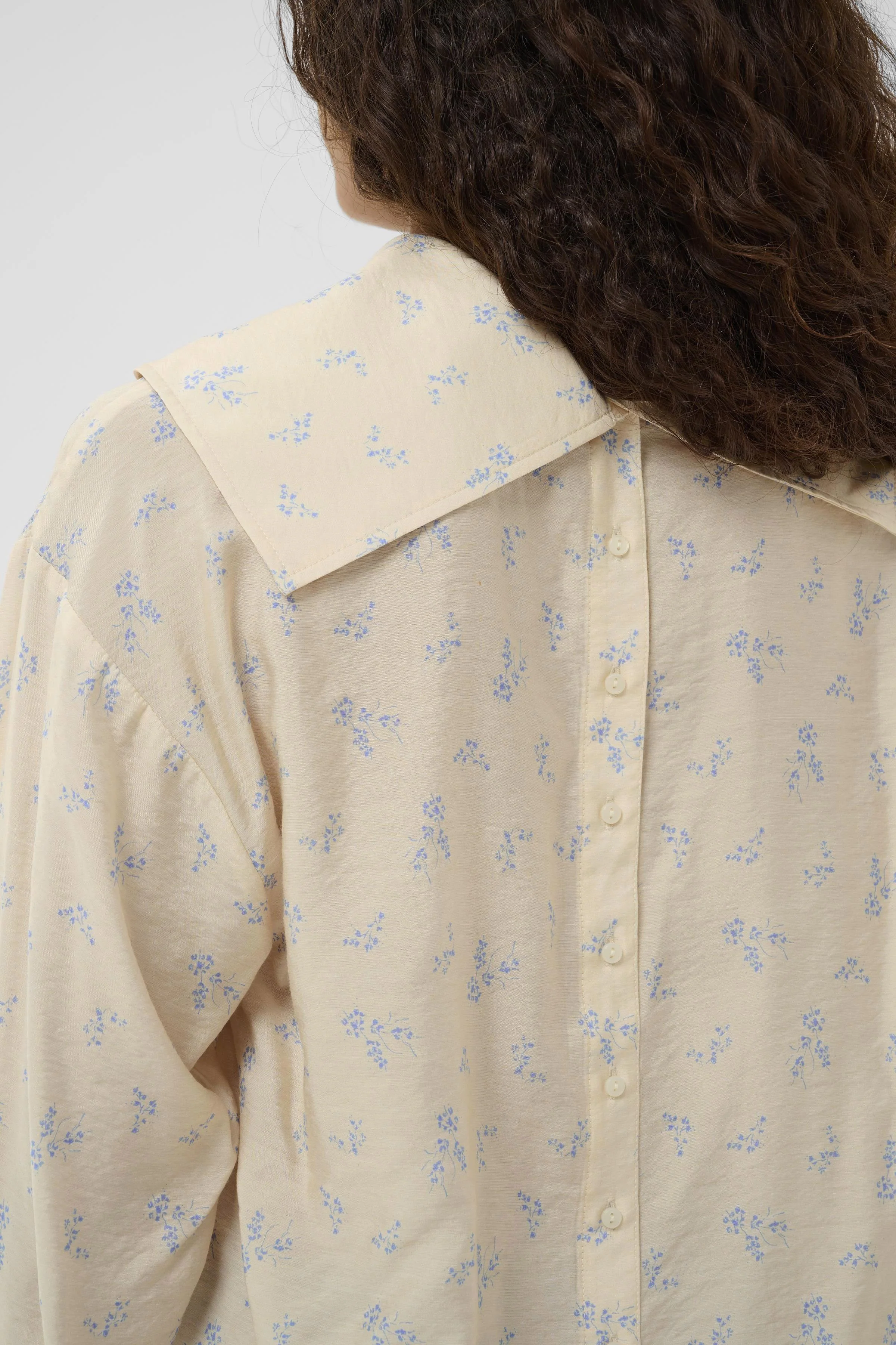 Eneya Printed Funnel Blouse - Parchment Ditsy Print - Image 5