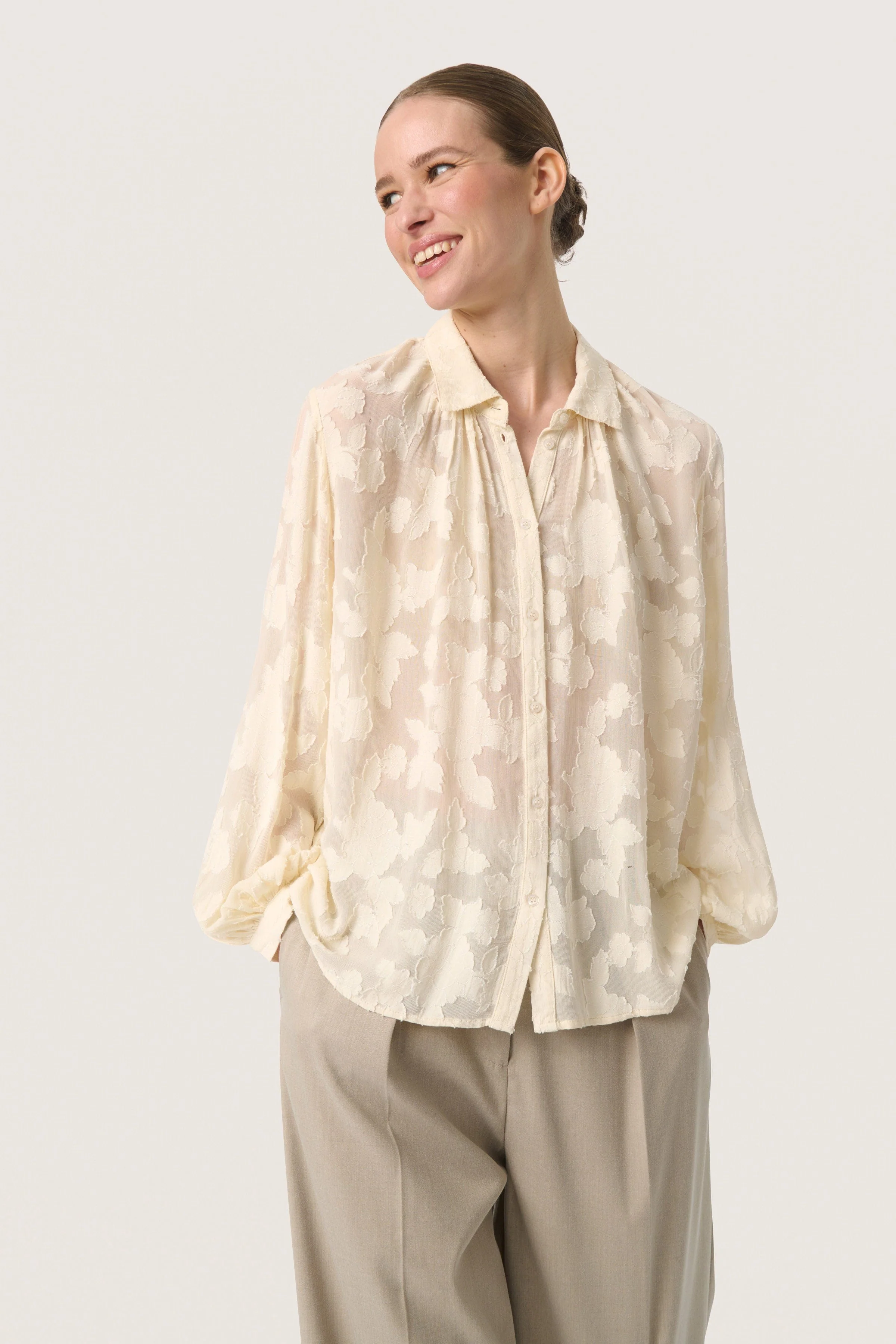 Felisia Jacquard Shirt - Sandshell - Image 6