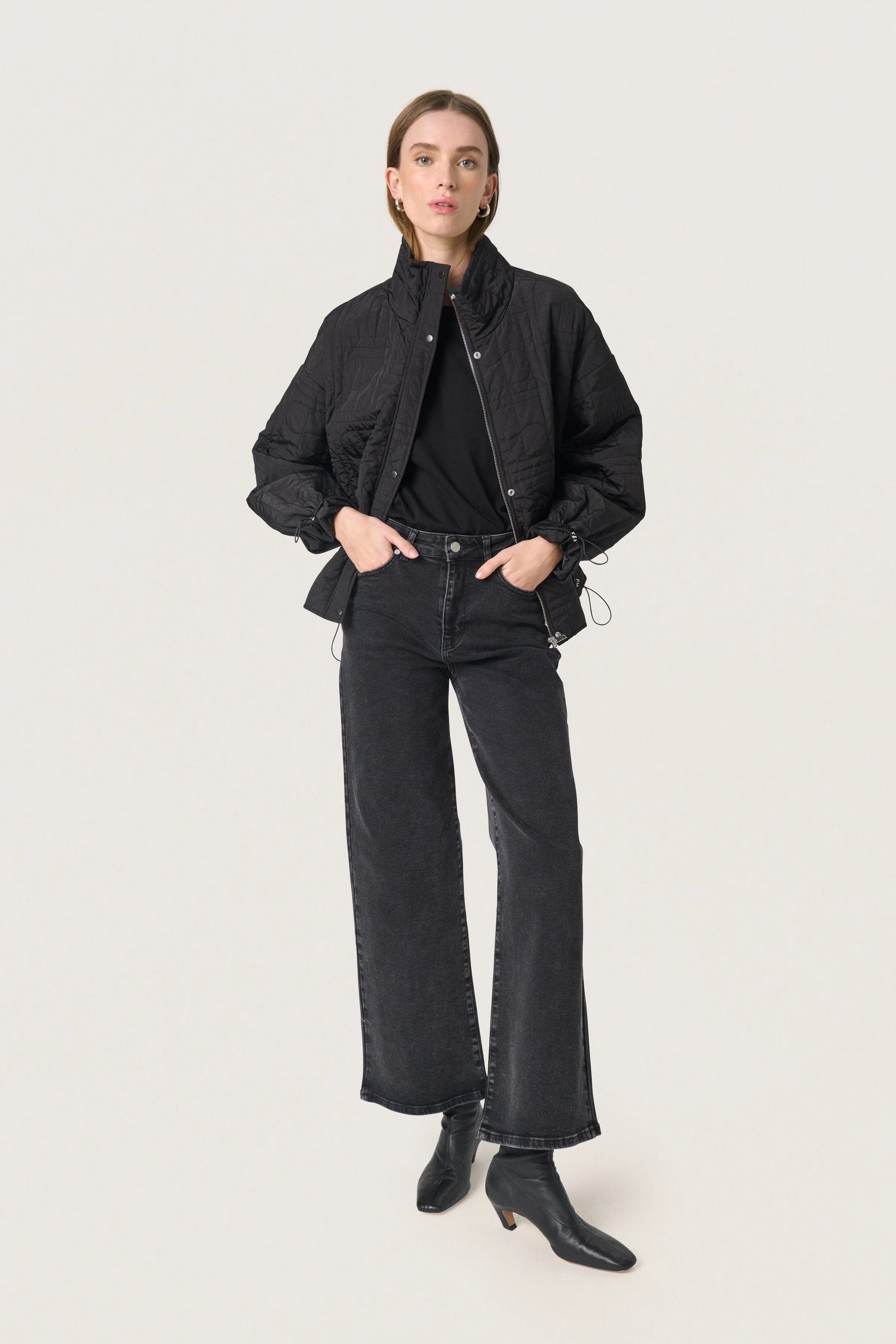 Jackline Quilted Short Jacket - Black - Image 6