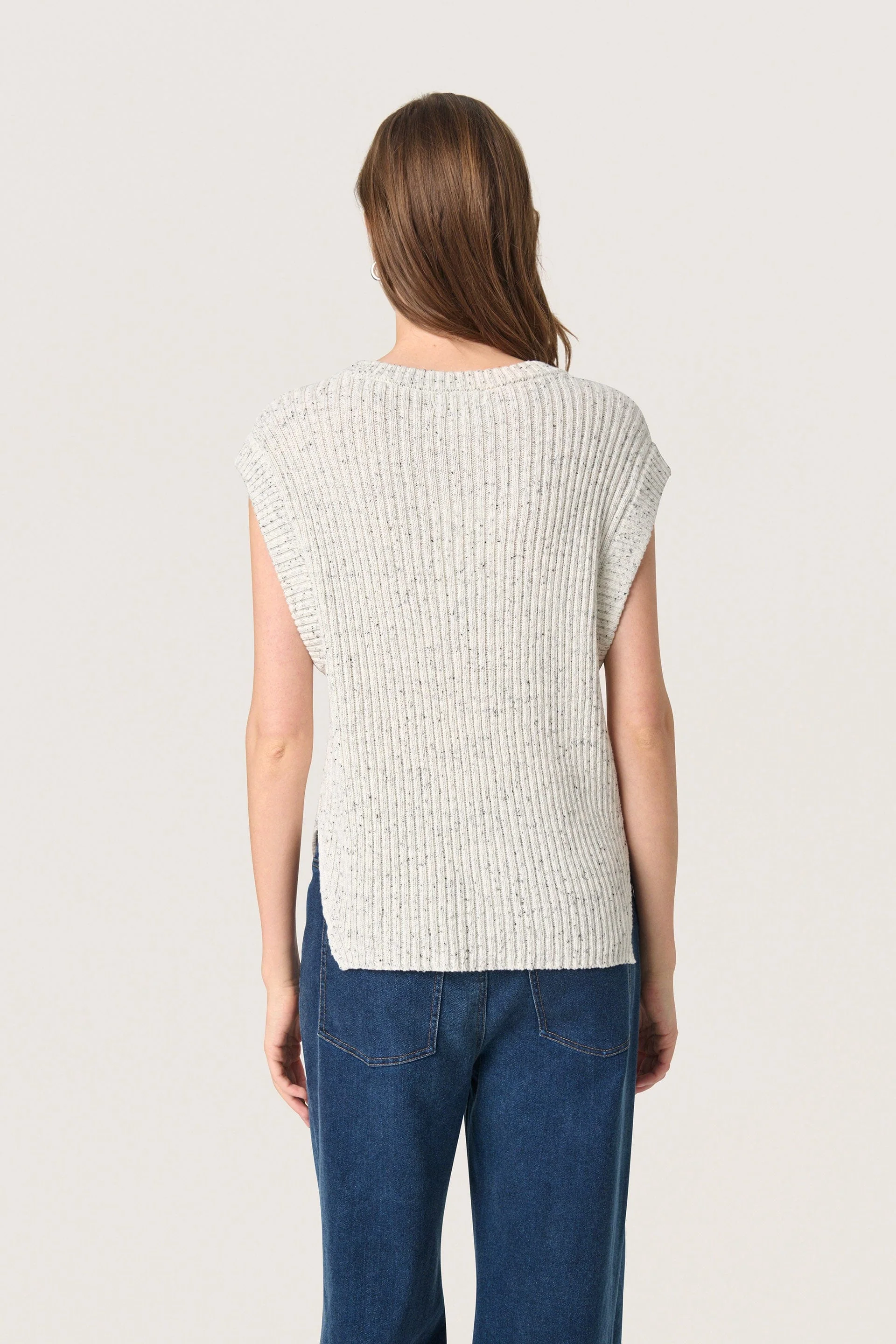 Nymphadora Knitted Sleeveless Jumper - Broken White - Image 6