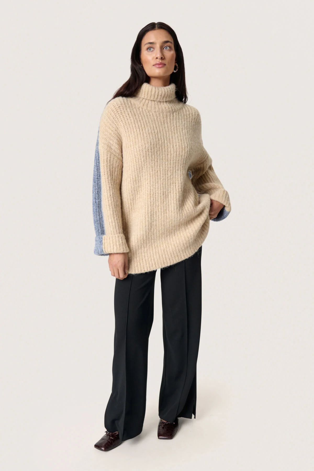 Pleoni Contrast Back Wool Blend Jumper - Doeskin and Blue Melange - Image 3