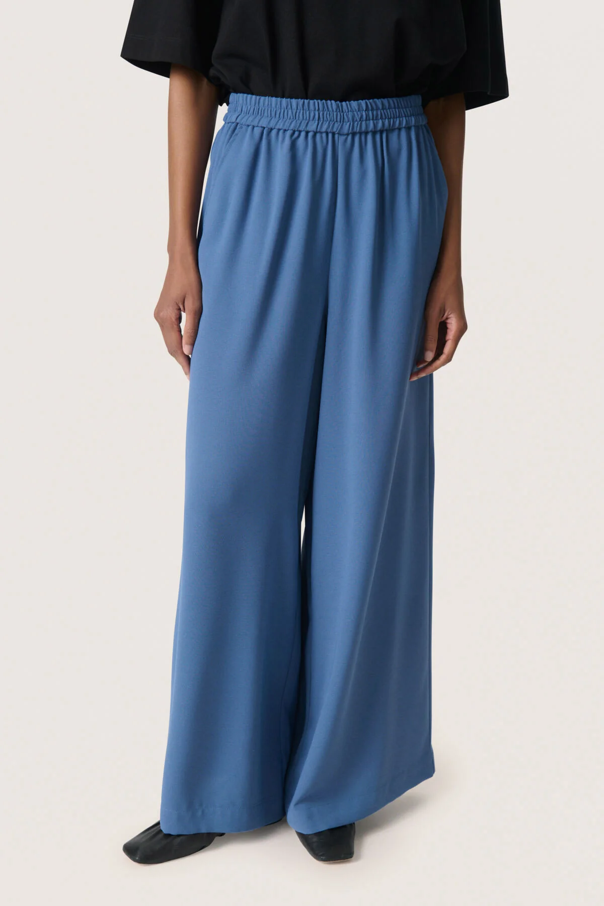 Shirley Wide Leg Trousers - Bijou Blue - Image 2