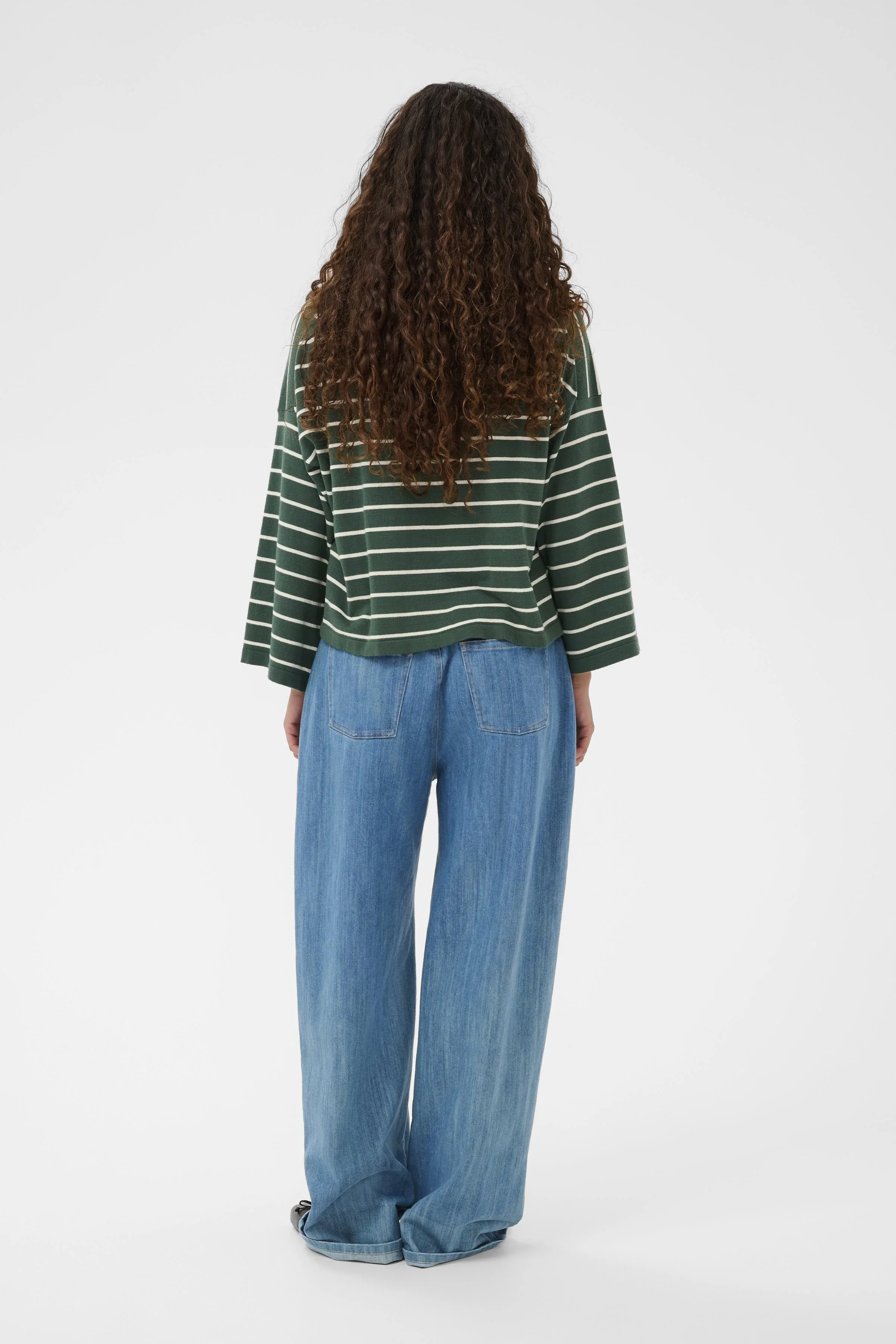 Spina Stripe Boxy Pullover Cropped - Trekking Green/White - Image 4