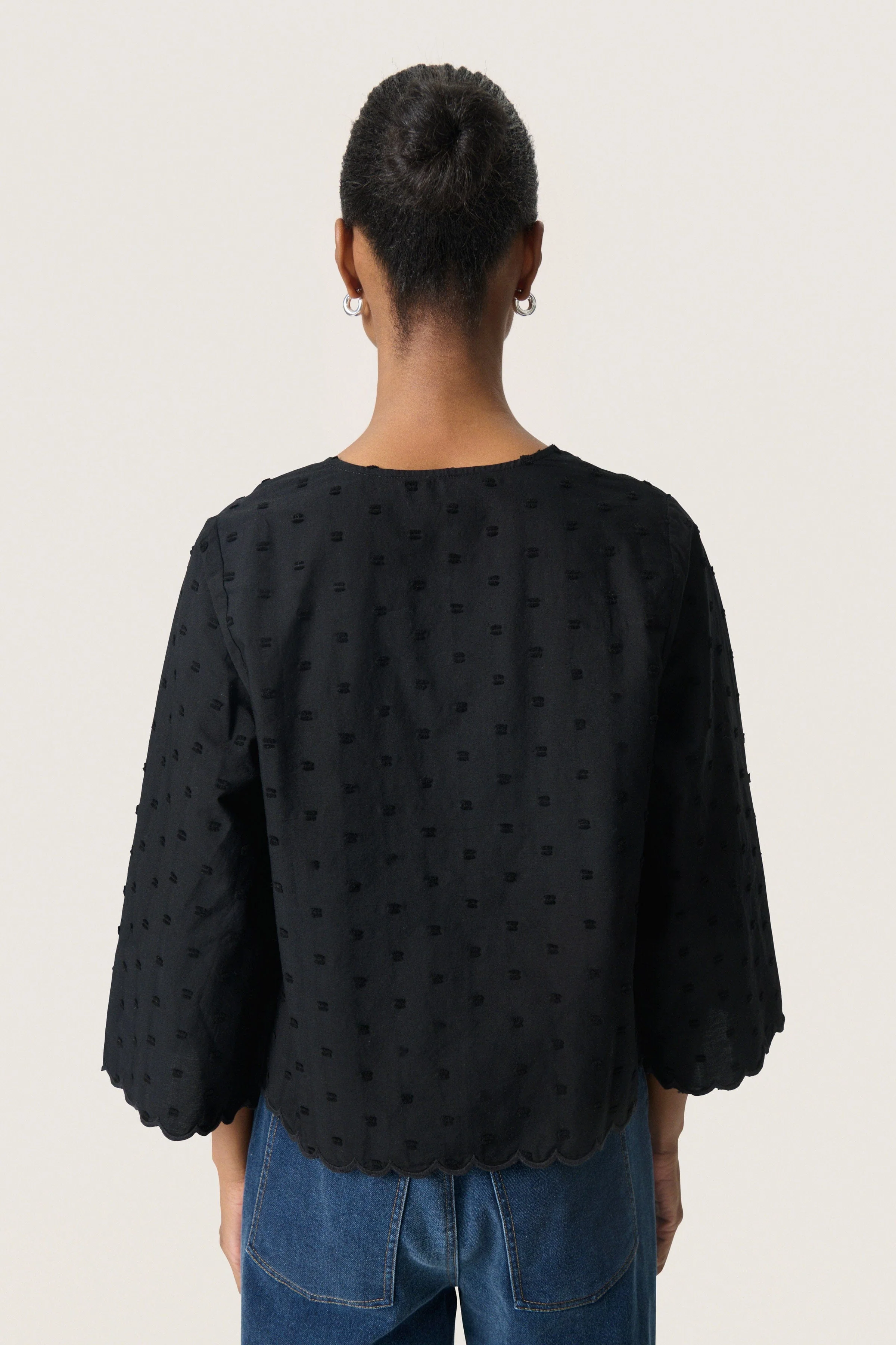 Sunela Dobby Detail Blouse - Black - Image 3