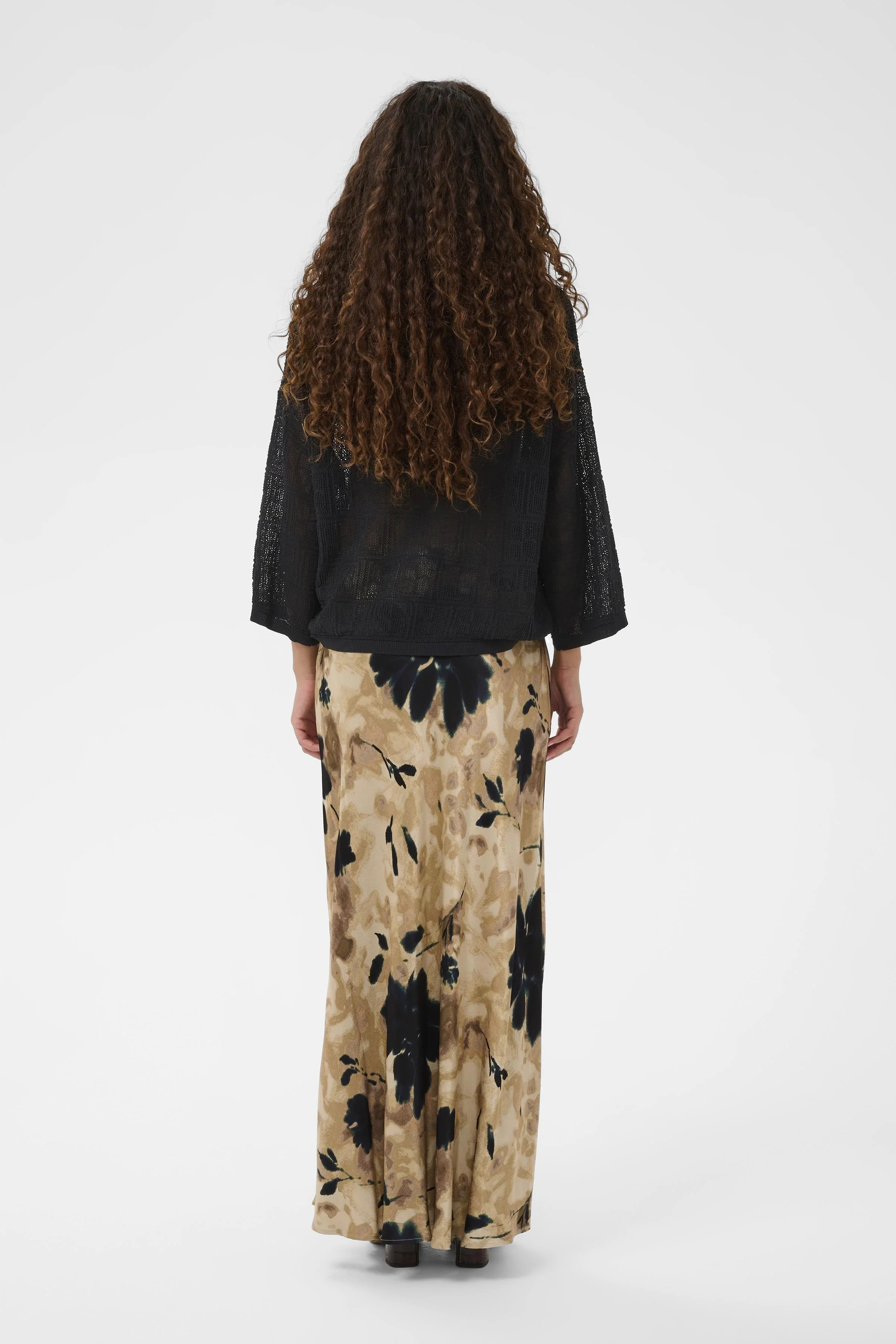 Yasmine Jumper - Black - Image 4