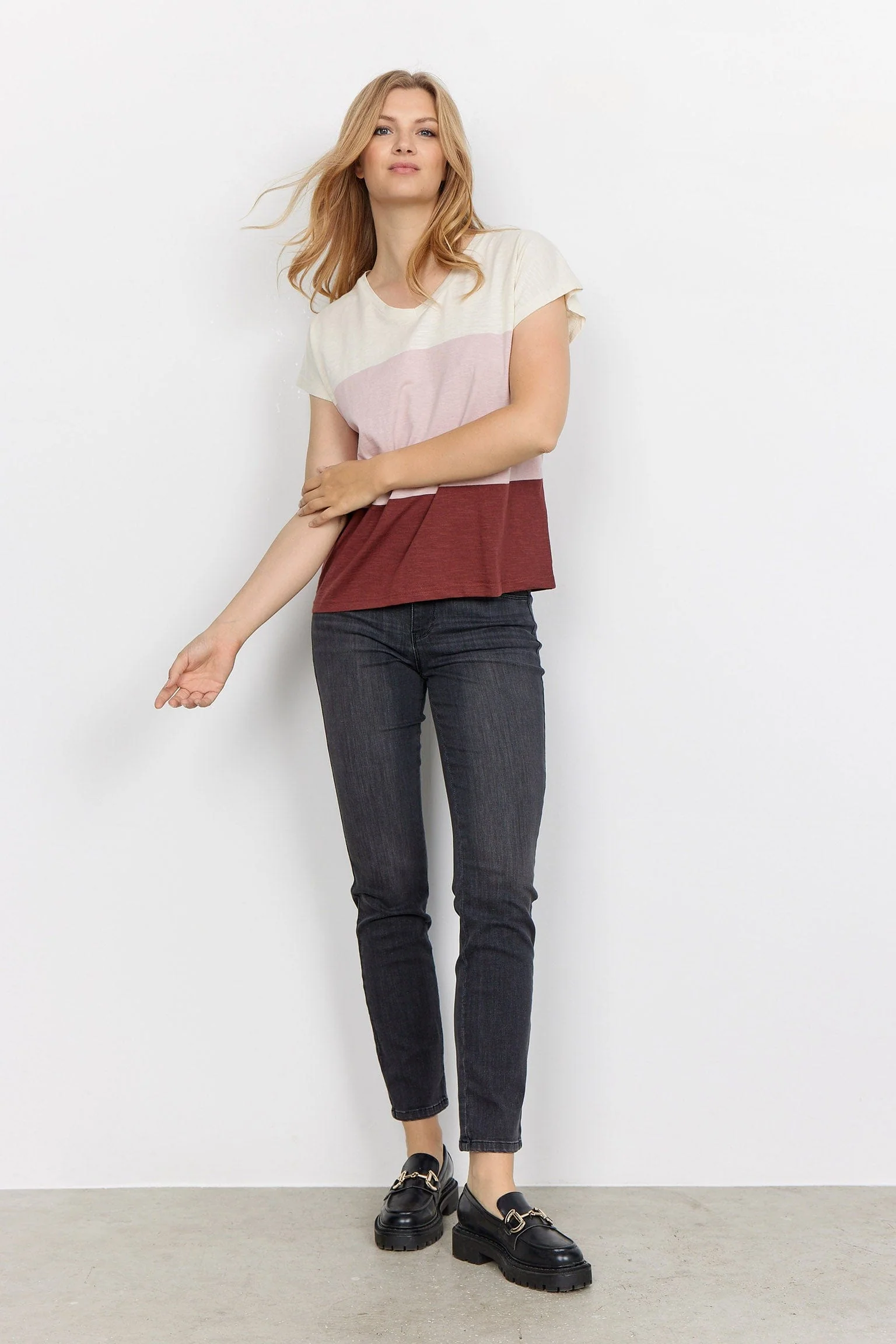 Babette T-Shirt - Wine Combi - Image 3