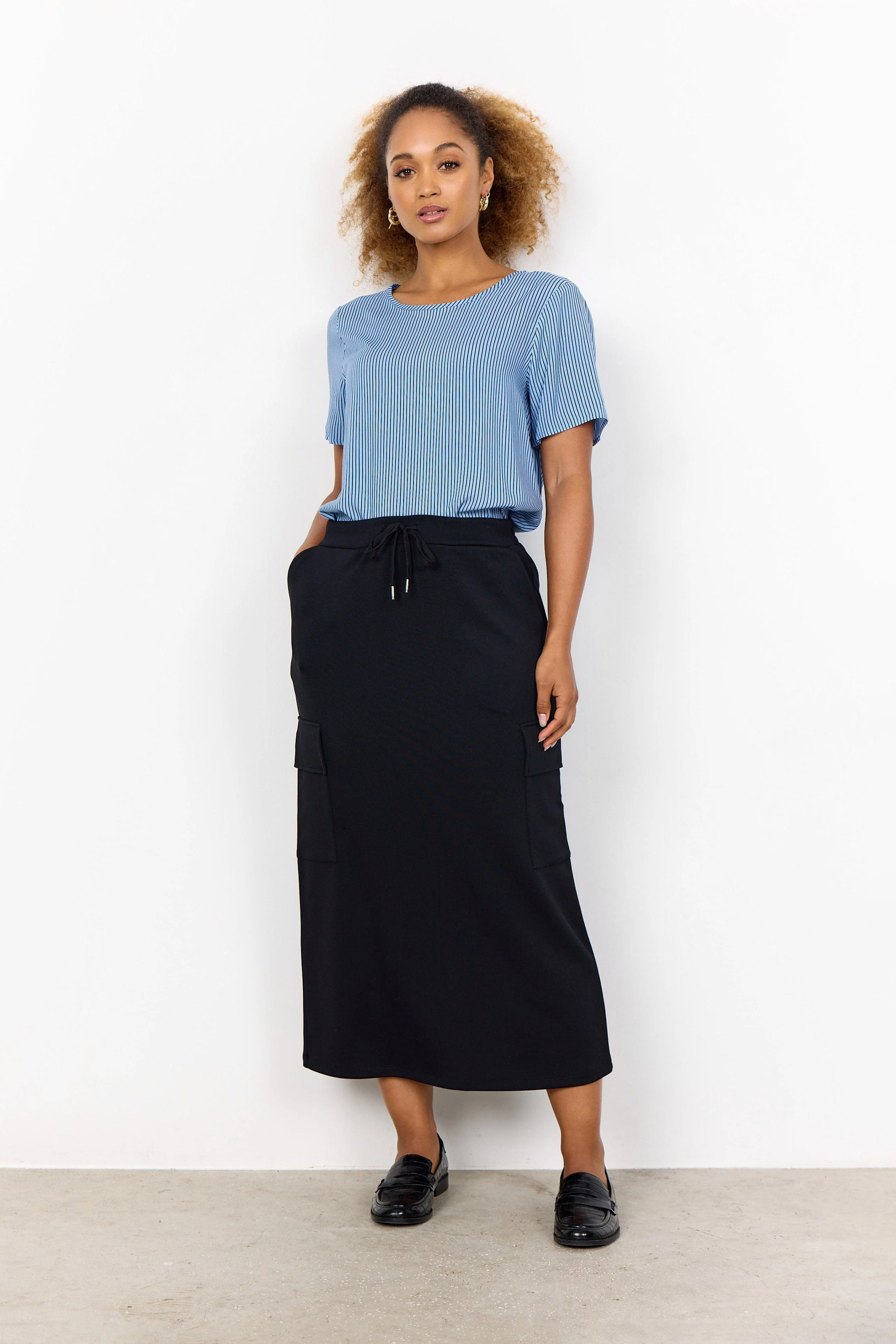 Banu Cargo Midi Skirt - Black