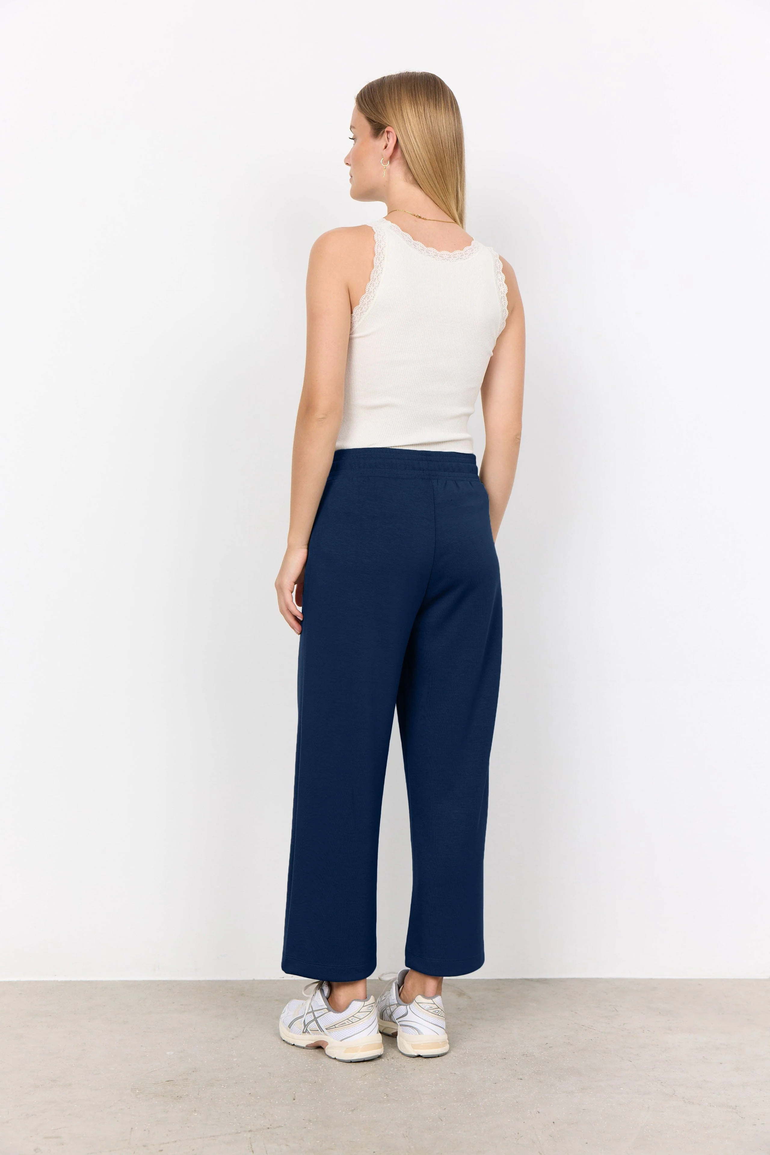 Banu Cropped Lounge Trousers - Navy - Image 4