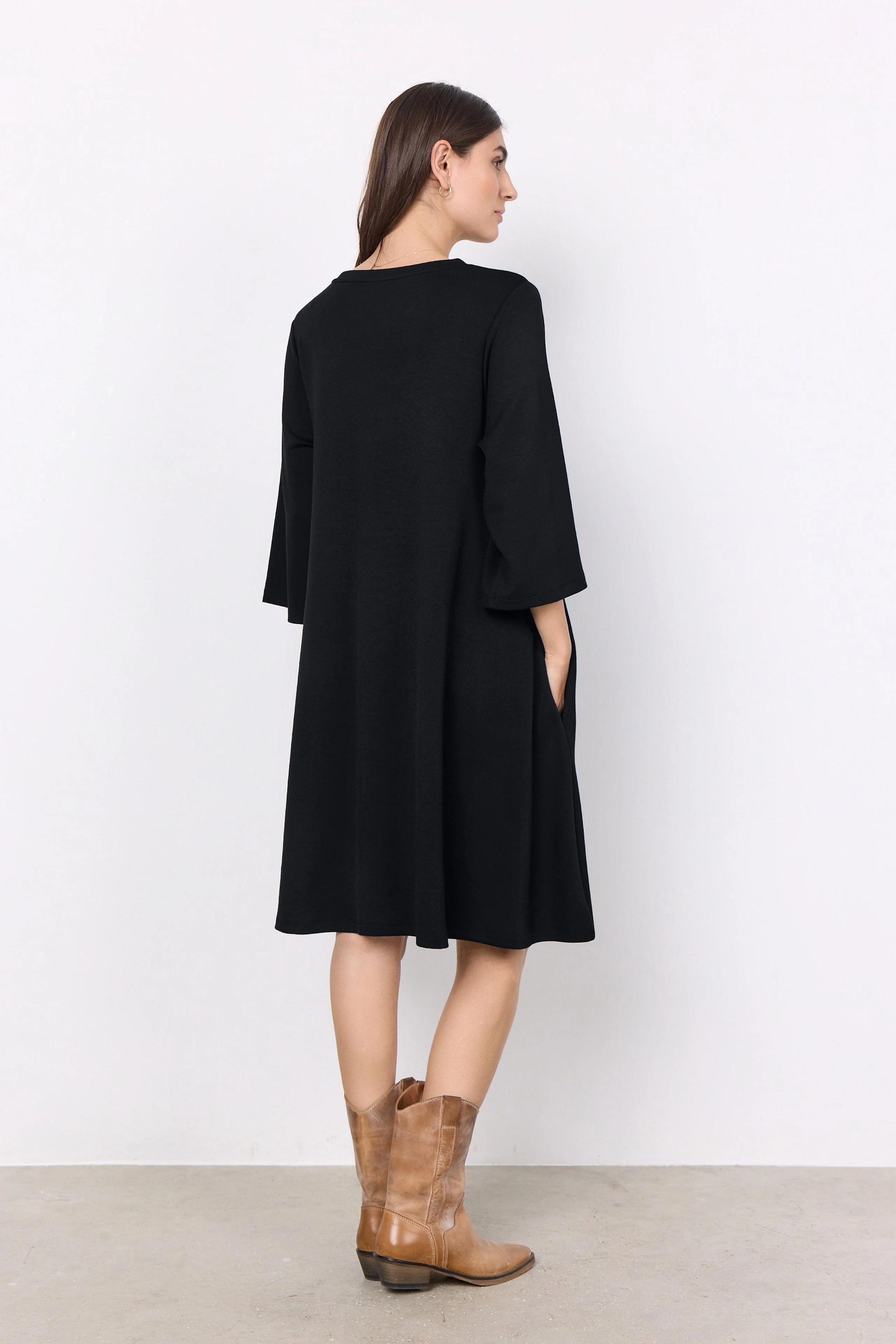 Banu Jersey Swing Dress - Black - Image 3