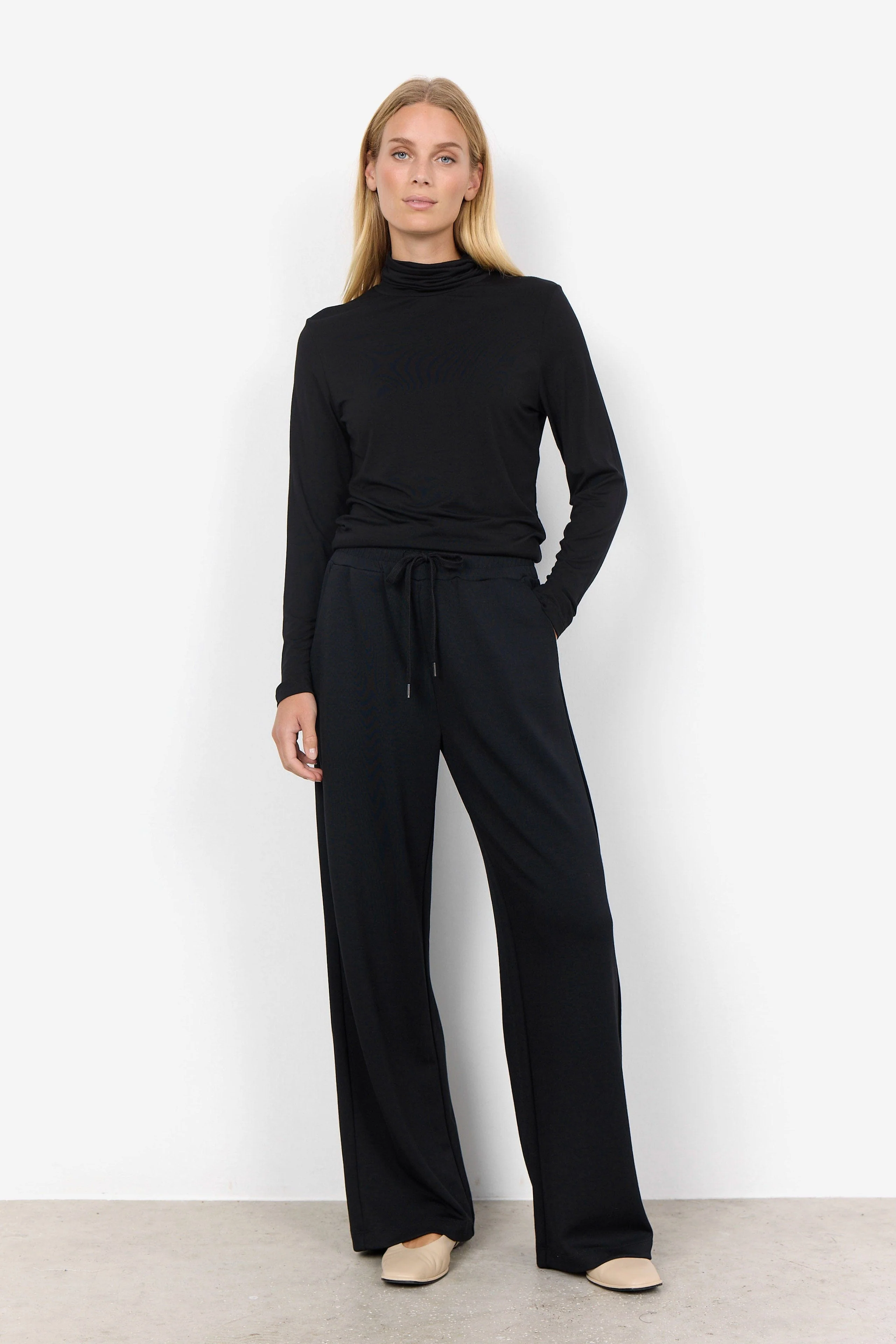 Banu Jersey Trousers - Black - Image 3