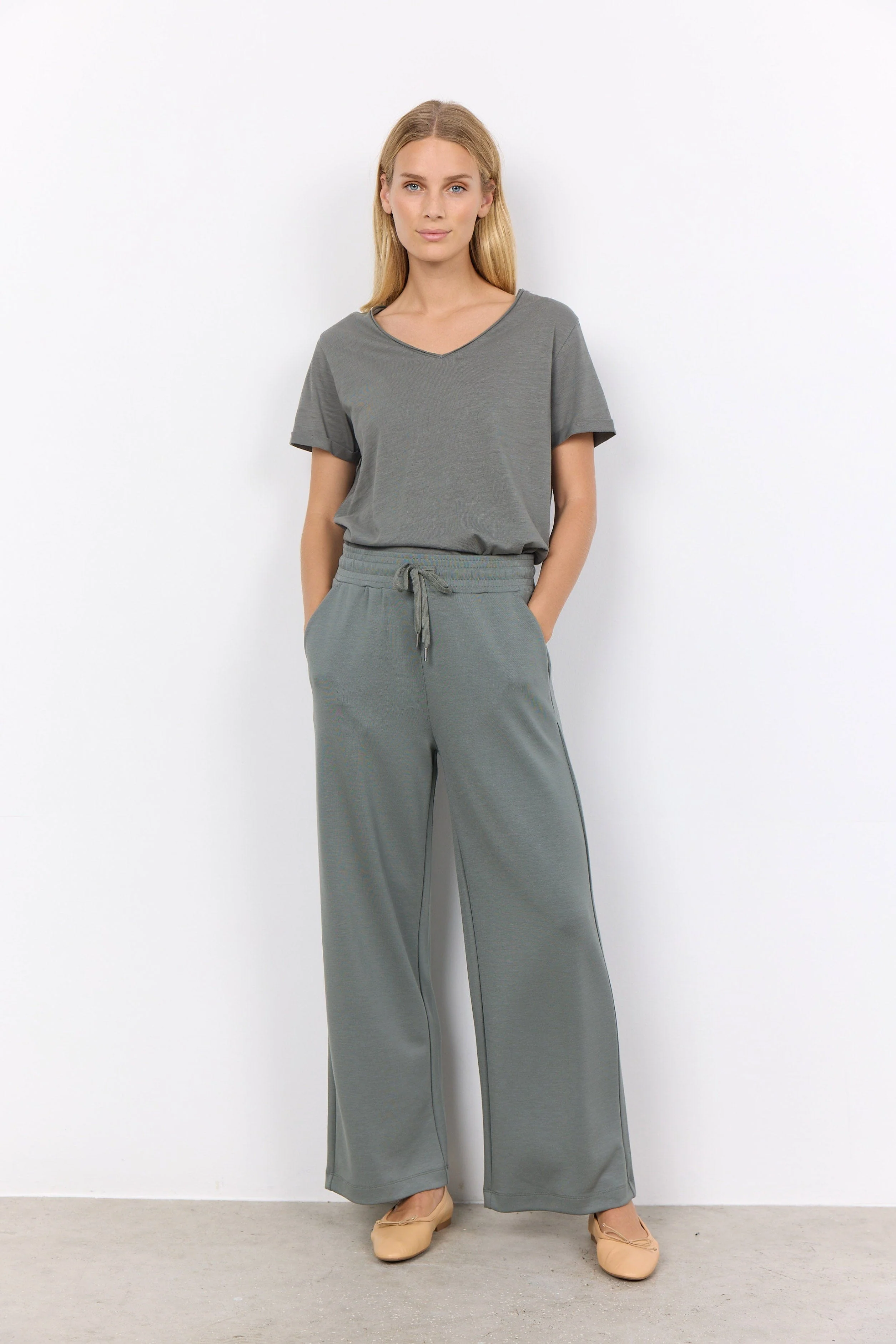 Banu Lounge Trousers - Misty - Image 3