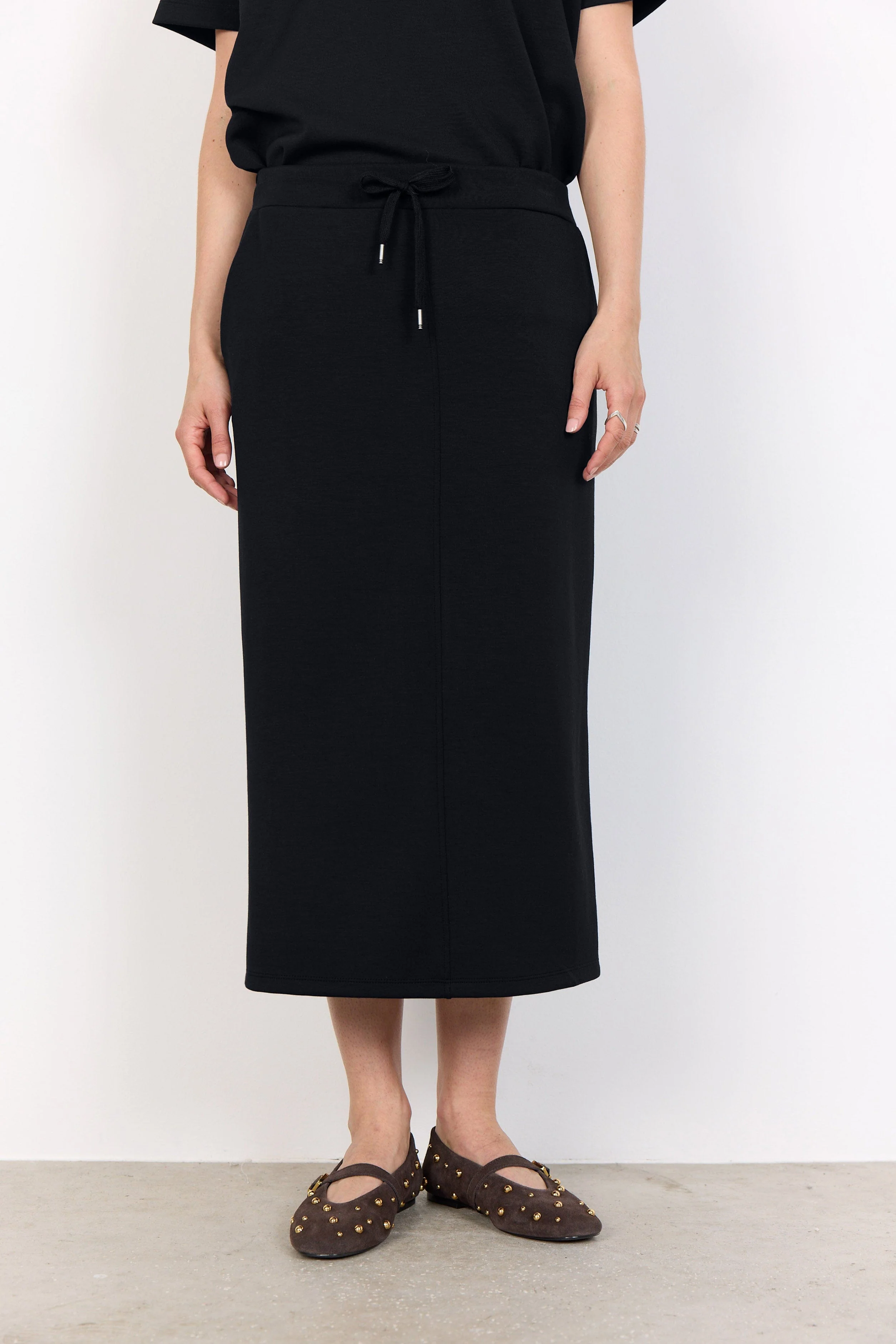 Banu Midi Skirt - Black - Image 4