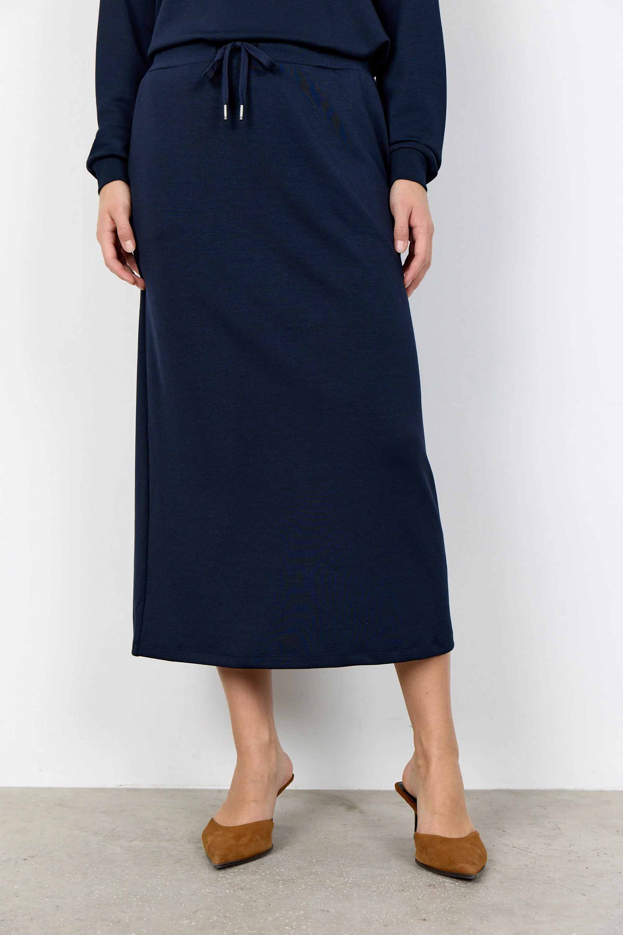 Banu Midi Skirt - Navy - Image 2