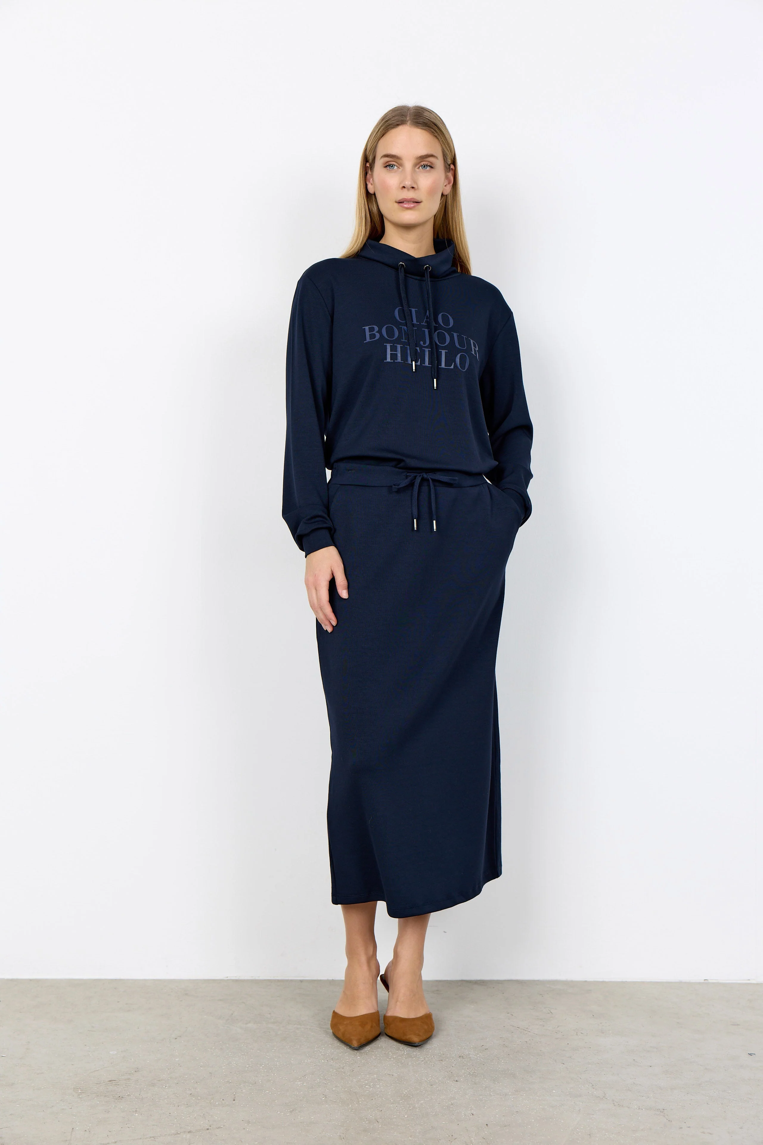 Banu Midi Skirt - Navy - Image 3