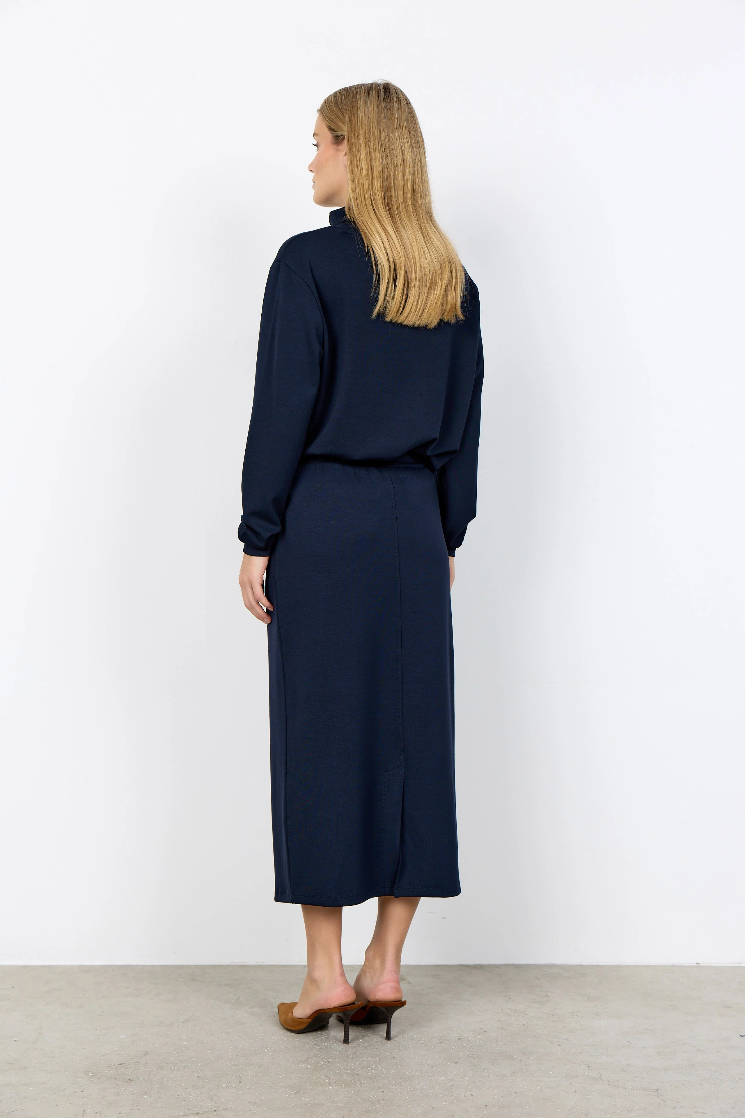 Banu Midi Skirt - Navy - Image 4