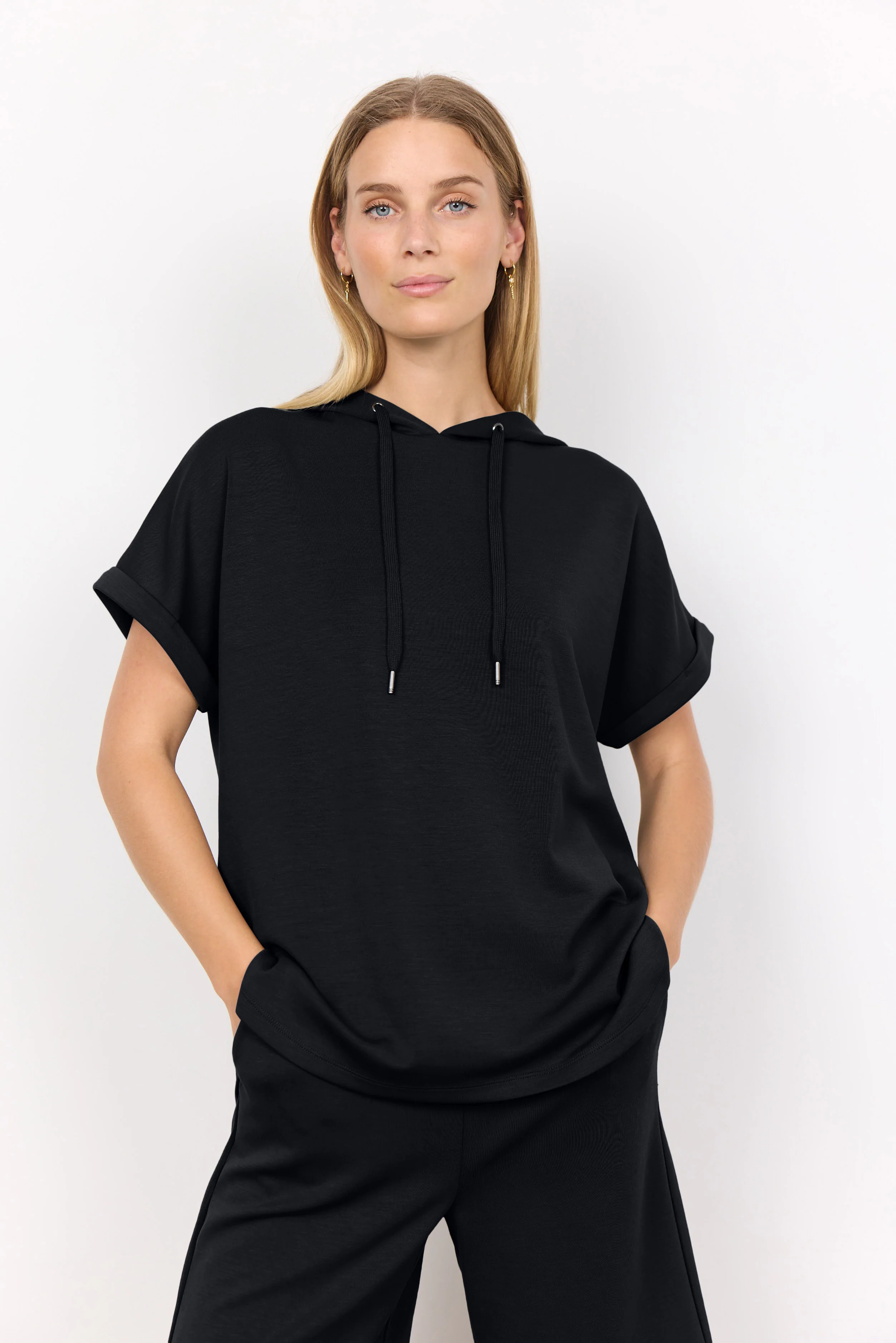 Banu Short Sleeve Hoodie - Black - Image 2