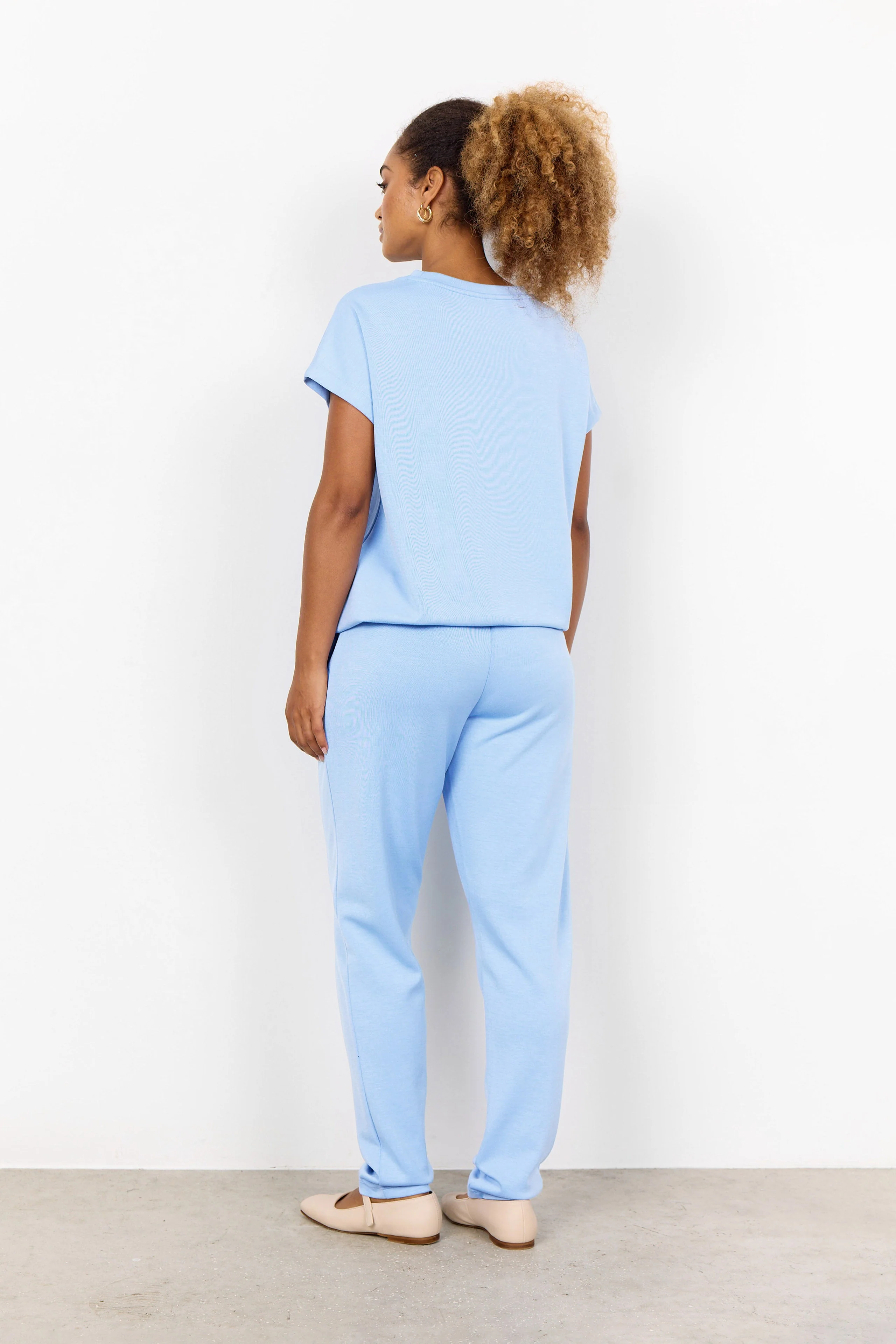 Banu Top with Draw Cord Hem - Windsurfer - Image 4