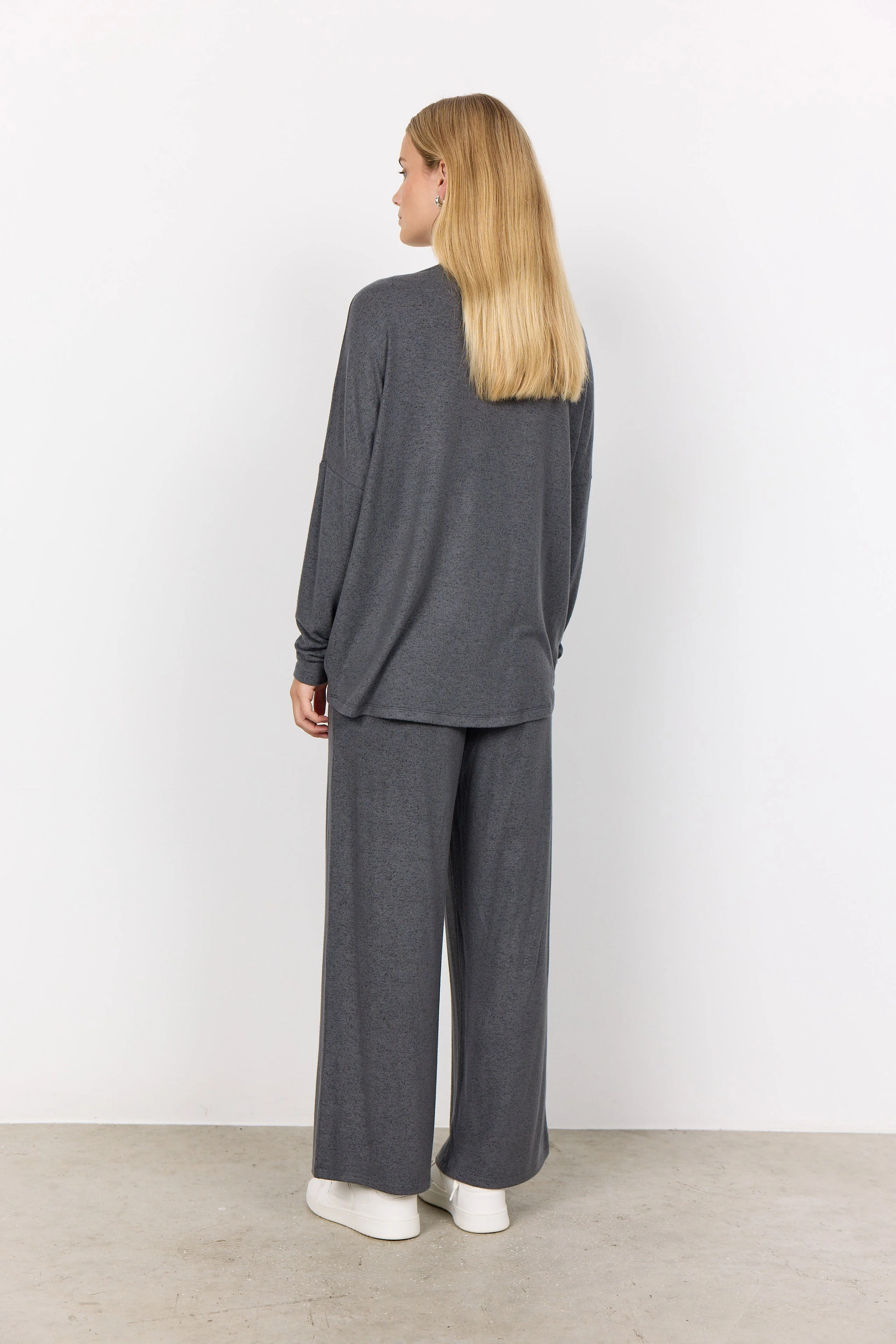 Biara Supersoft Jumper - Dark Earth Melange - Image 4