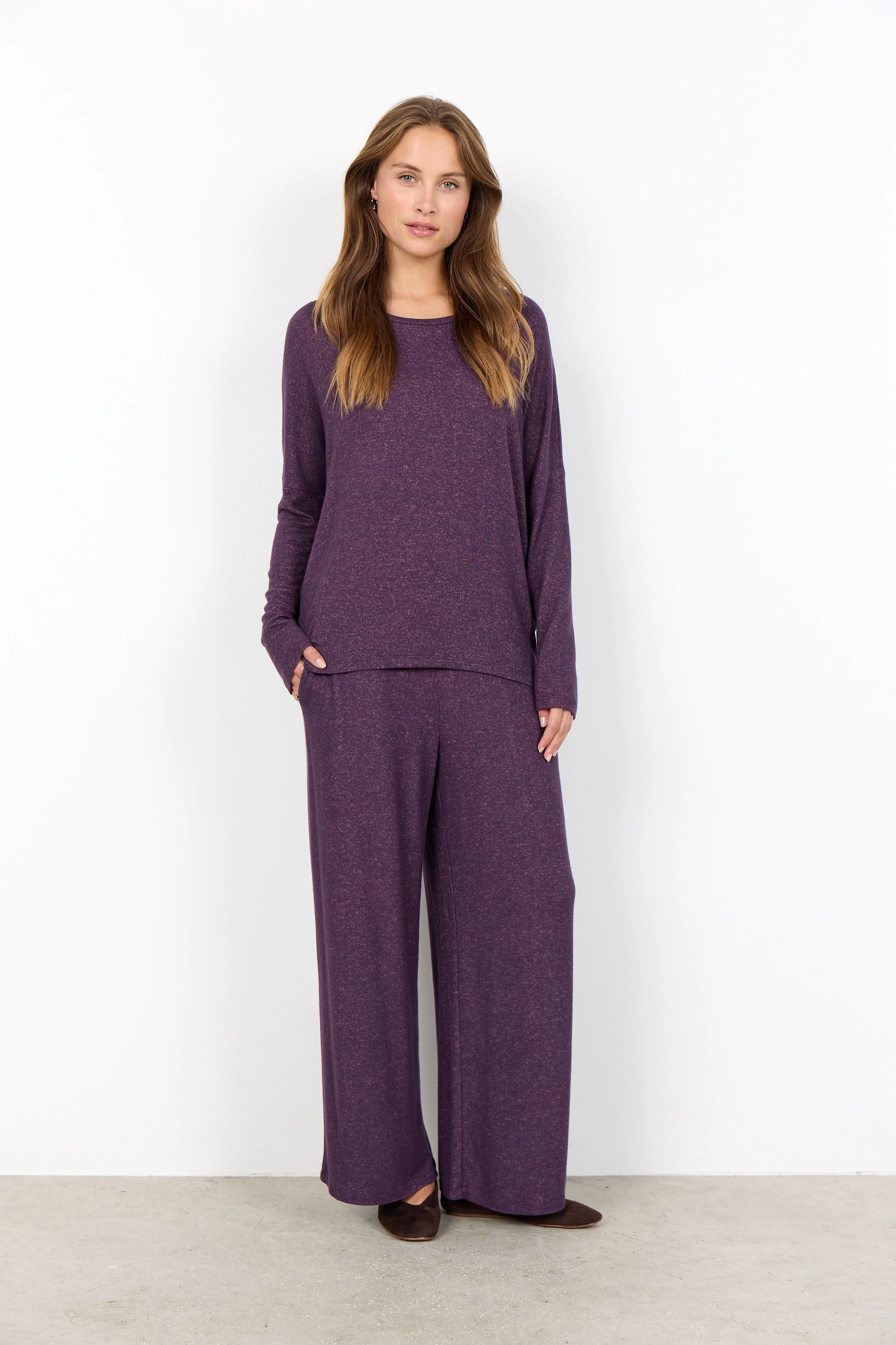 Biara Supersoft Jumper - Plum Perfect Melange - Image 3