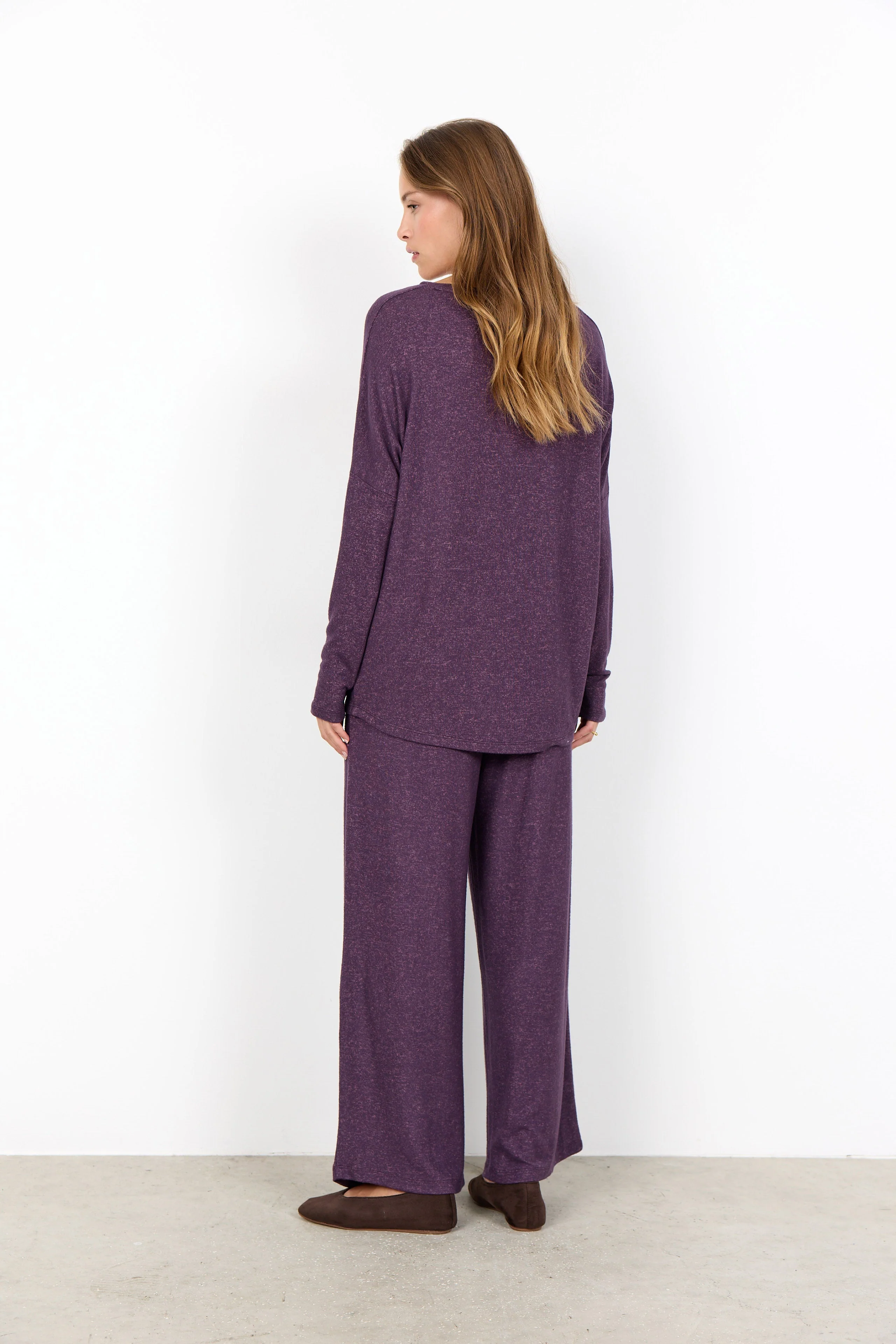 Biara Supersoft Jumper - Plum Perfect Melange - Image 4