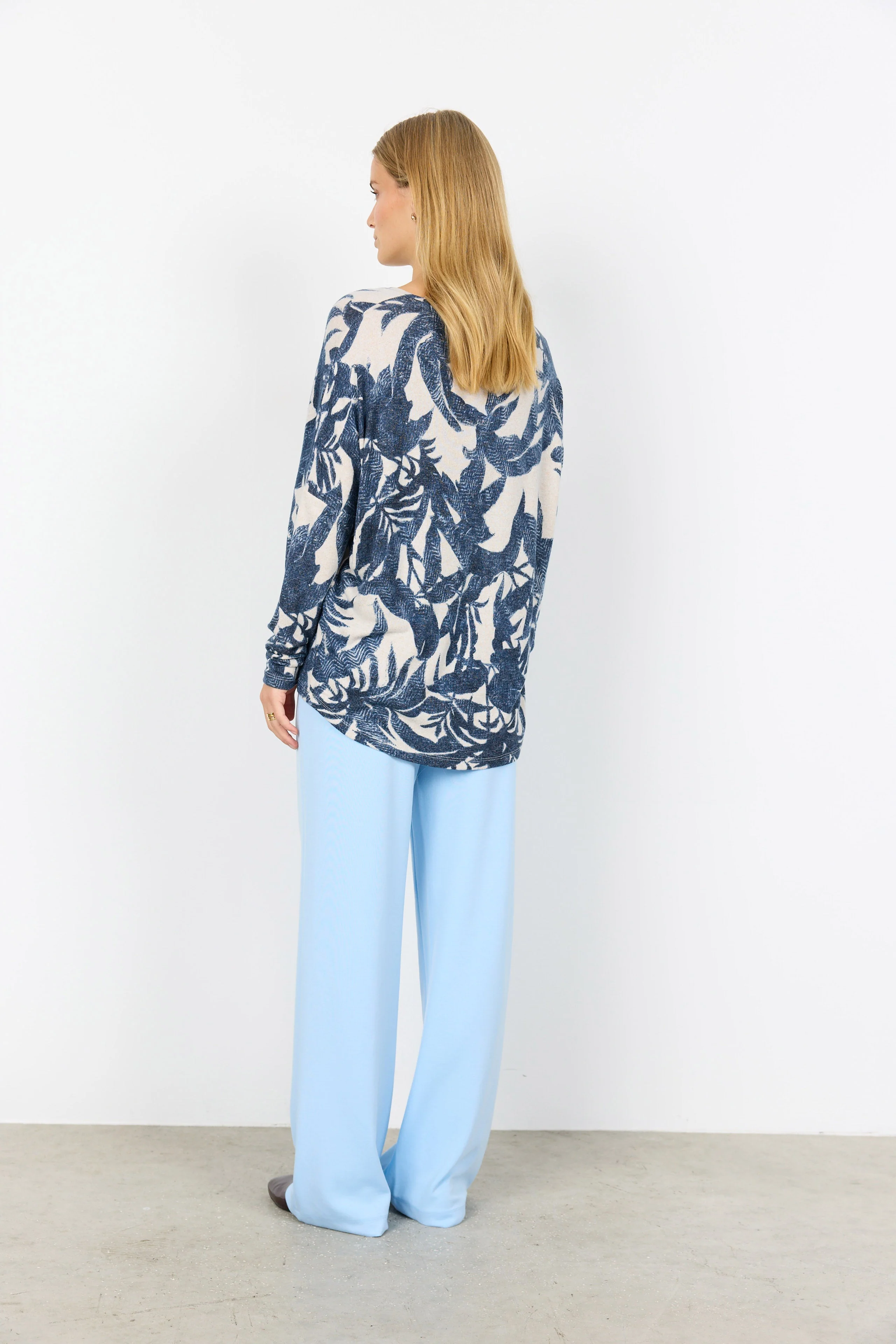 Biara Supersoft Patterned Jumper - Navy Melange Combi - Image 4
