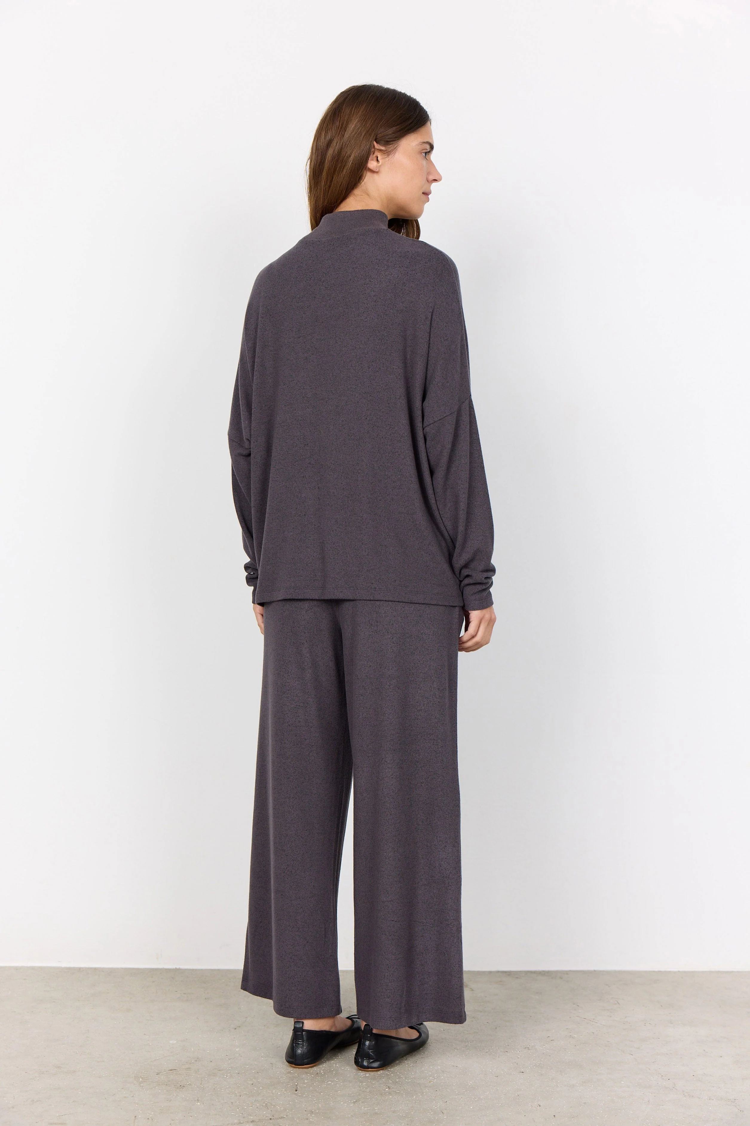 Biara Supersoft Turtle Neck Jumper - Dark Grey Melange - Image 4