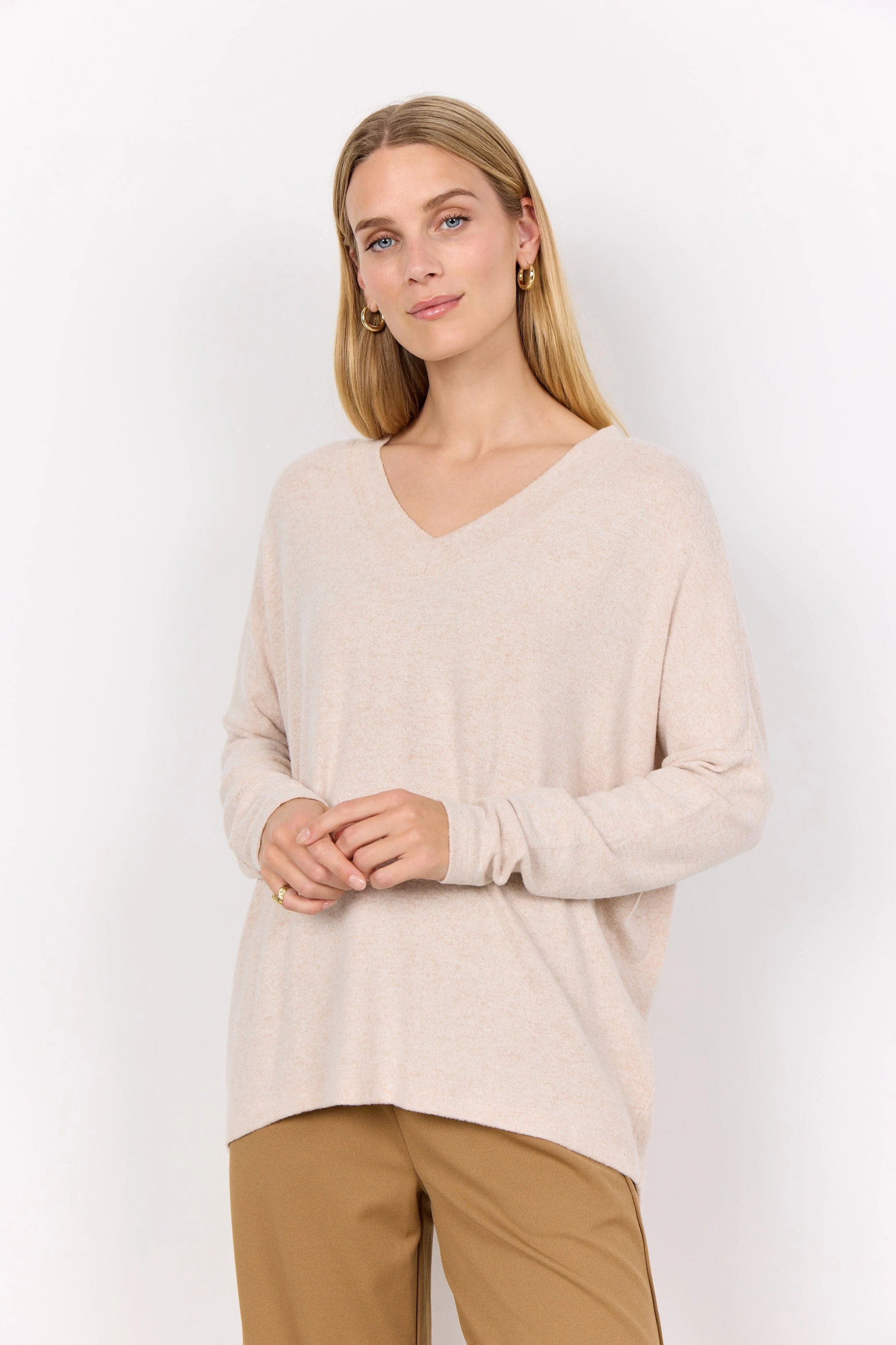 Biara Supersoft V-Neck Jumper - Cream Melange - Image 2